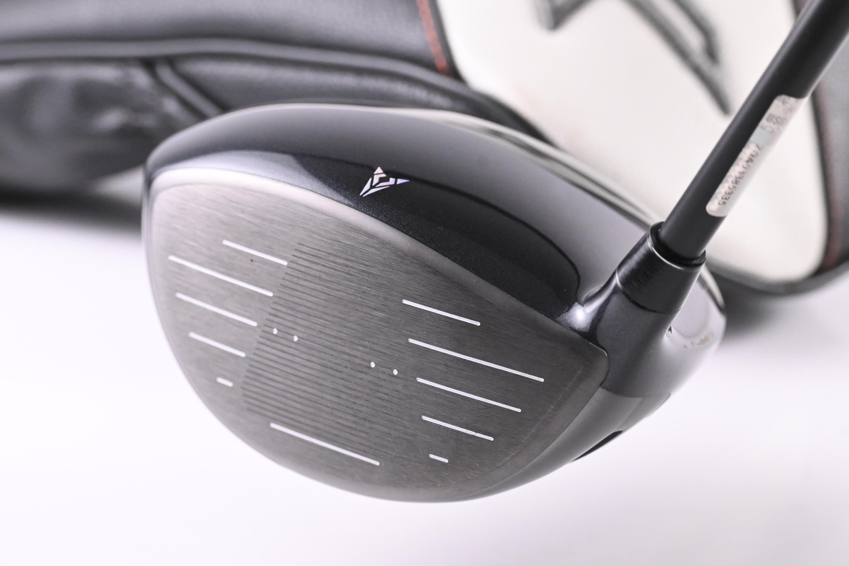 XXIO X Black Driver / 9.5 Degree / Regular Flex Miyazaki AX-1 44 Shaft