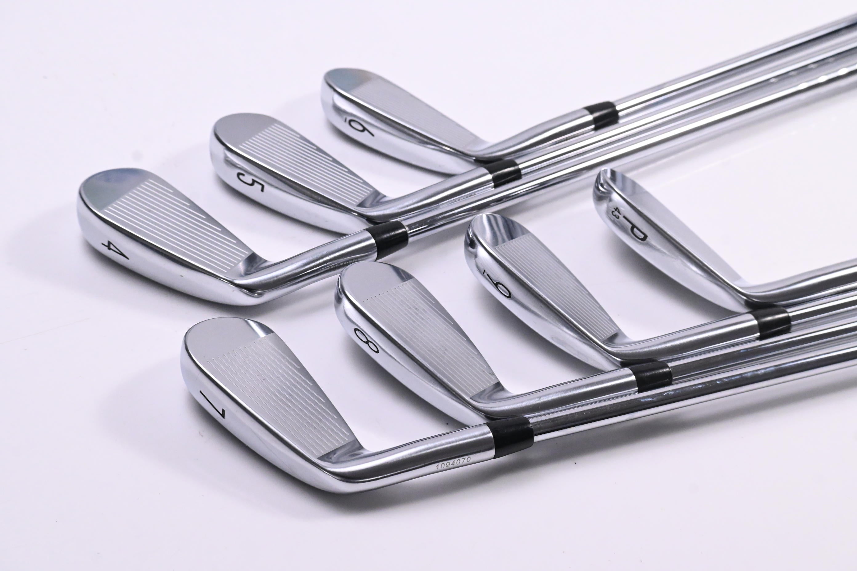 Titleist T200 2019 Irons / 4-PW / Stiff Flex True Temper AMT Black S300 Shafts