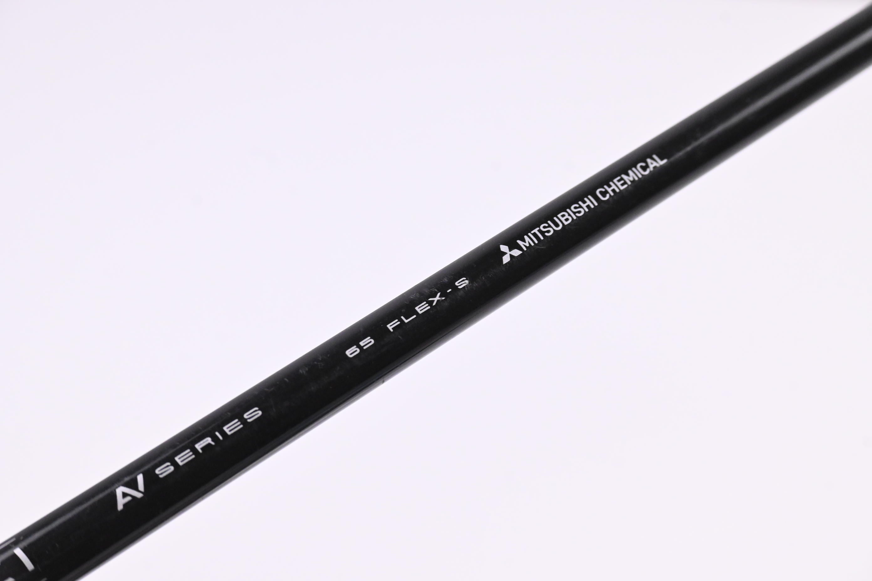 Tensei AV Series White 65 Driver Shaft / Stiff Flex / Callaway 2nd Gen