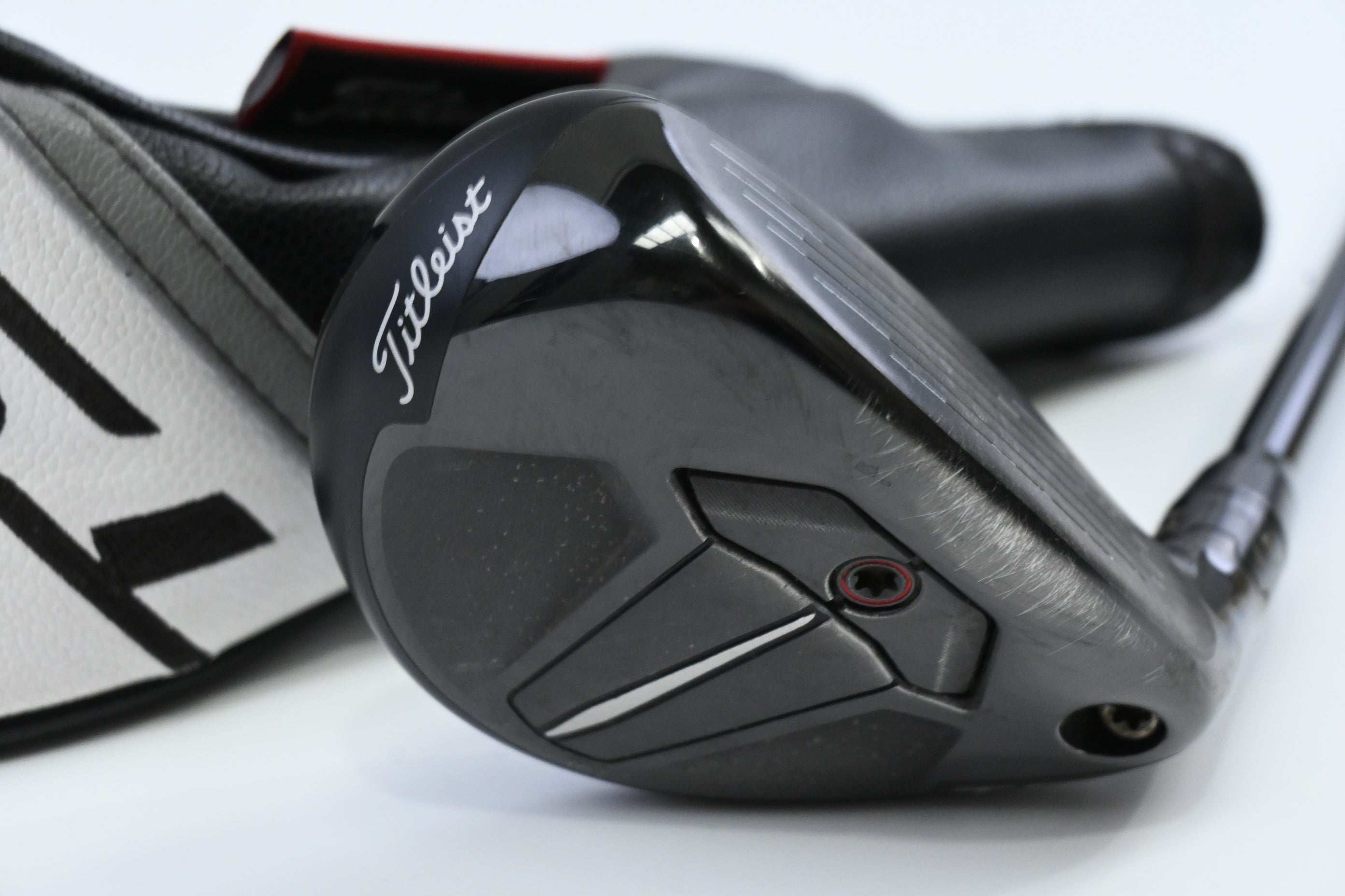 Titleist TSR2 #3 Hybrid / 19 Degree / Stiff Flex HZRDUS Gen4 Black 80 Shaft
