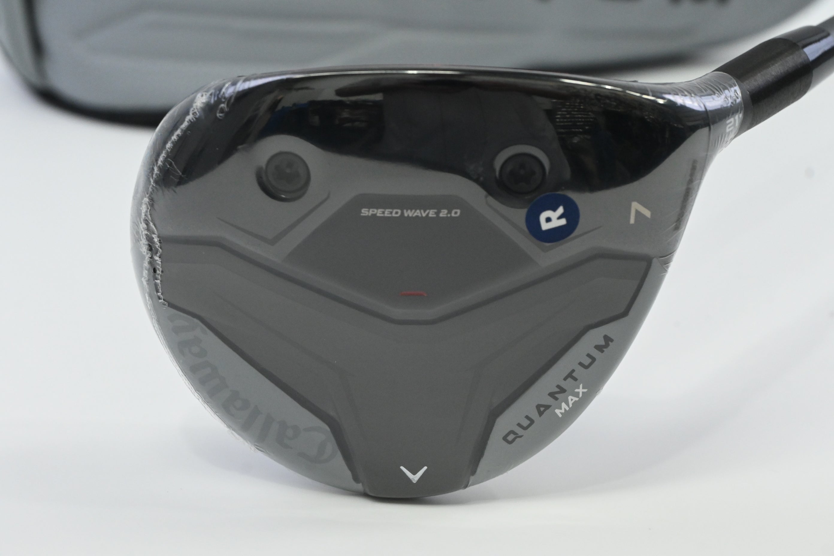Callaway Quantum Max #7 Wood / 21 Degree / Regular Flex Denali Frost Silver 60