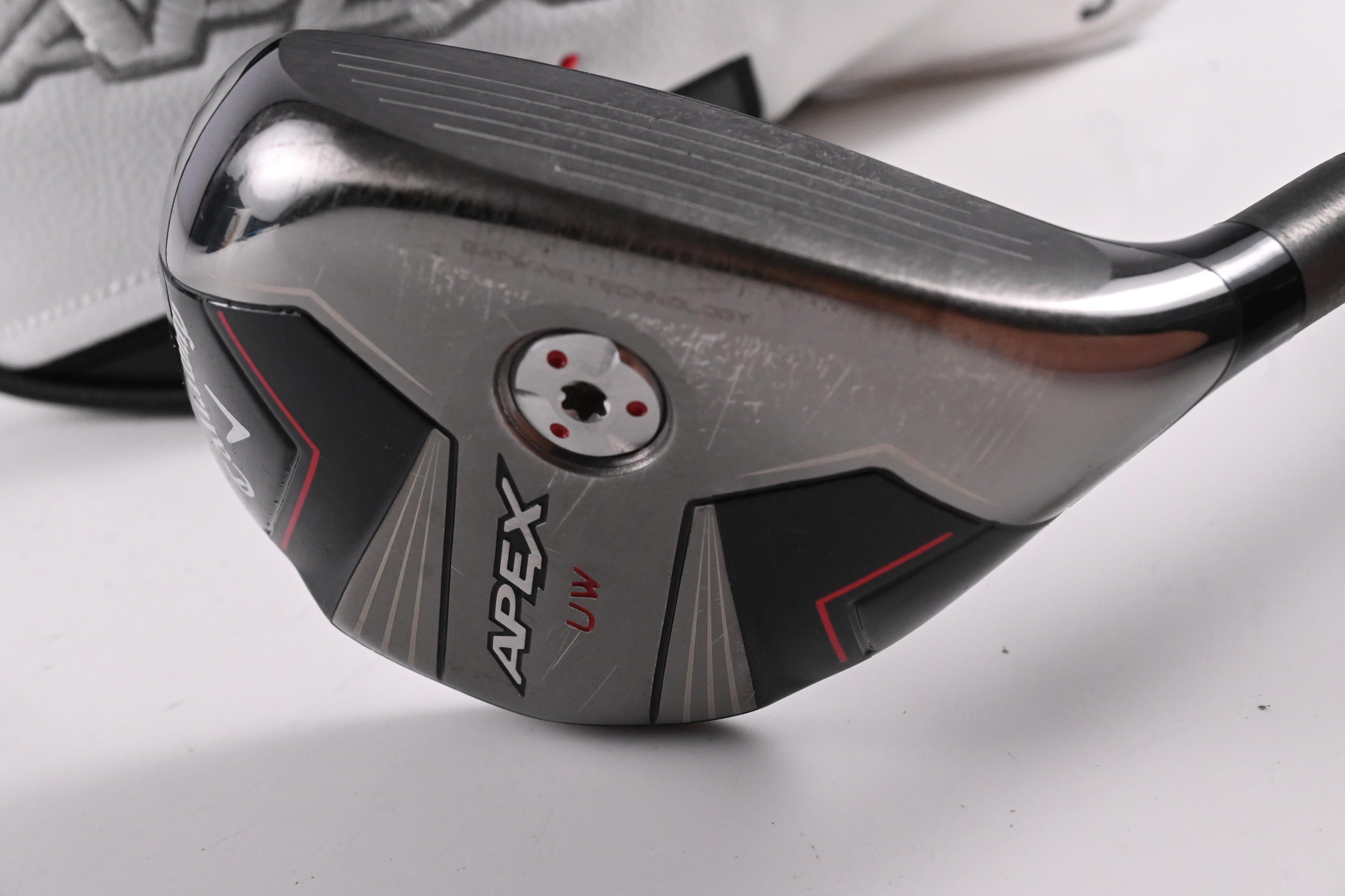 Callaway Apex UW 24 #2 Hybrid / 17 Degree / Stiff Flex MMT 70 Shaft