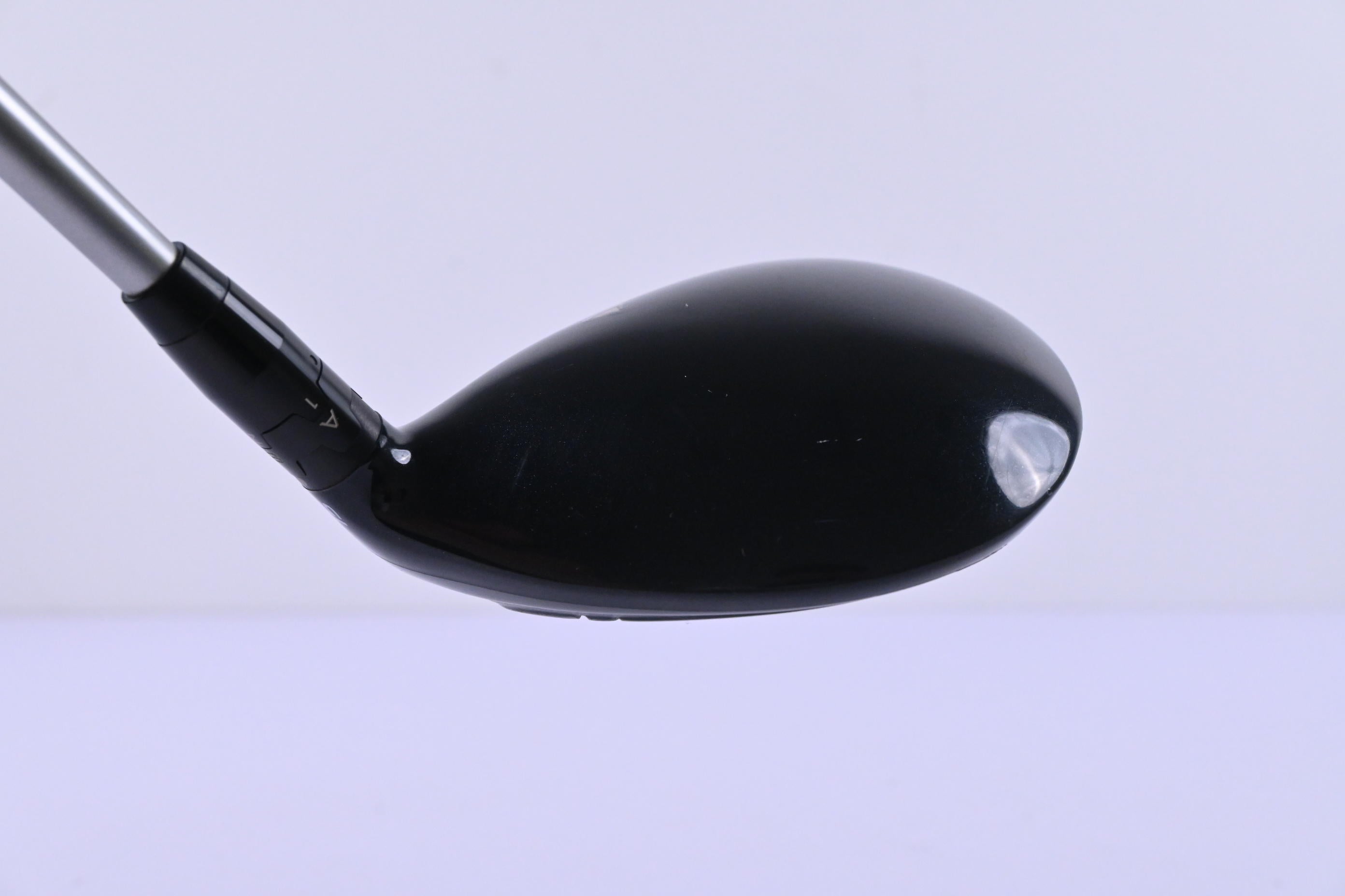 Titleist 915 F #3 Wood / 15 Degree / Regular Flex Diamana S+ 70 Shaft
