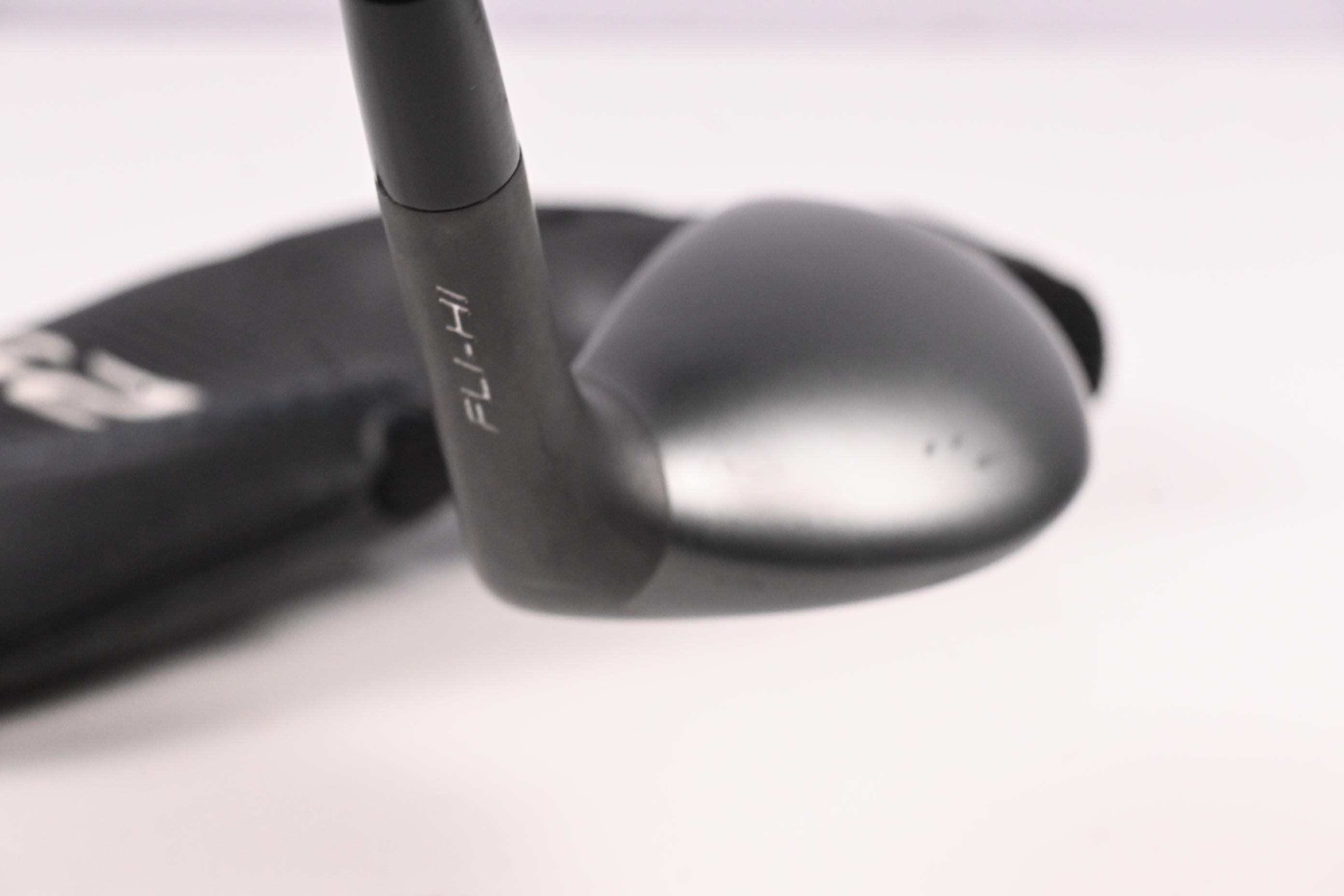 Mizuno JPX 925 Fli-Hi #6 Hybrid / 25 Degree / Regular Flex Recoil DART 60 Shaft