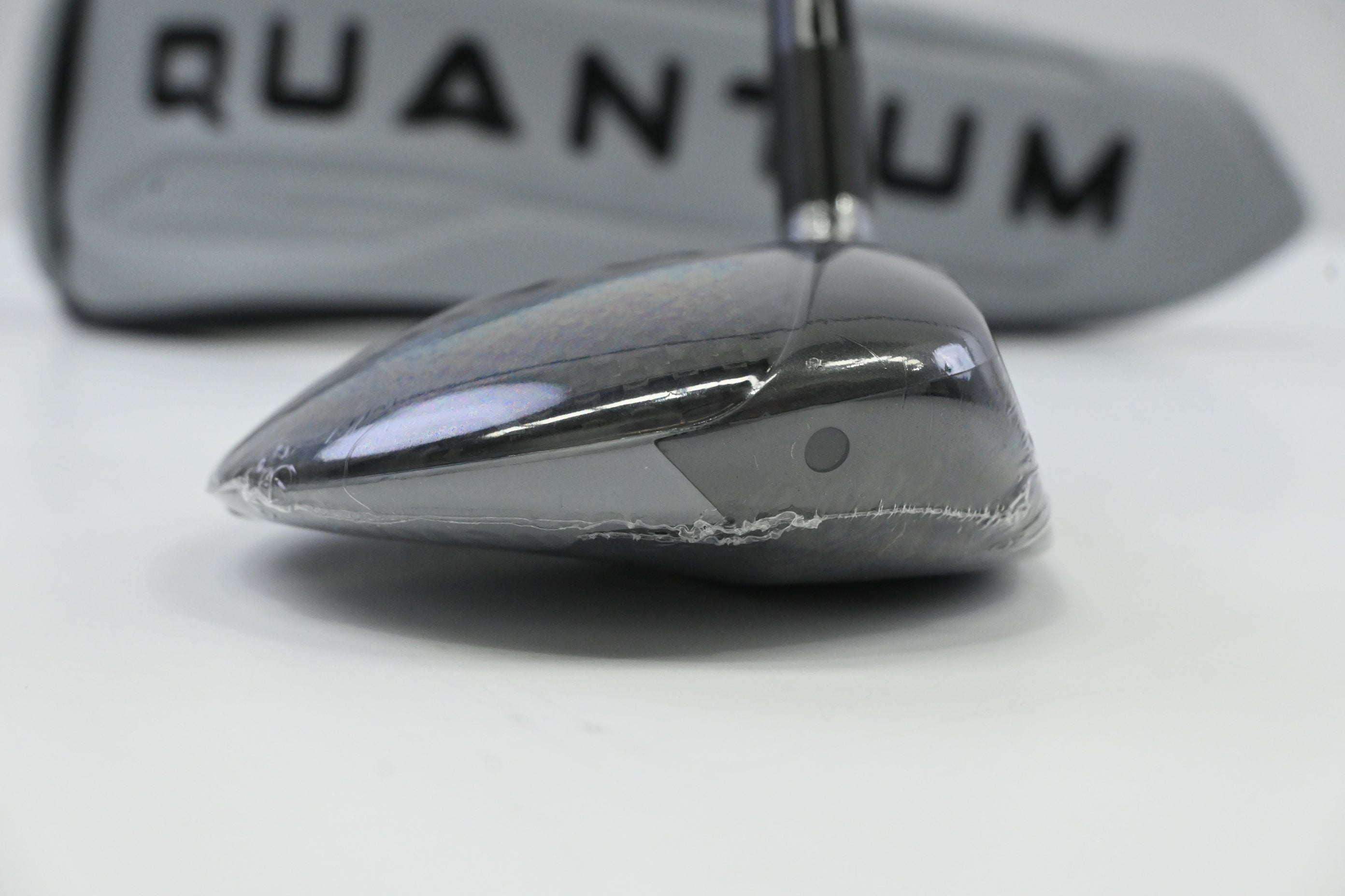 Callaway Quantum Max #7 Wood / 21 Degree / Regular Flex Denali Frost Silver 60