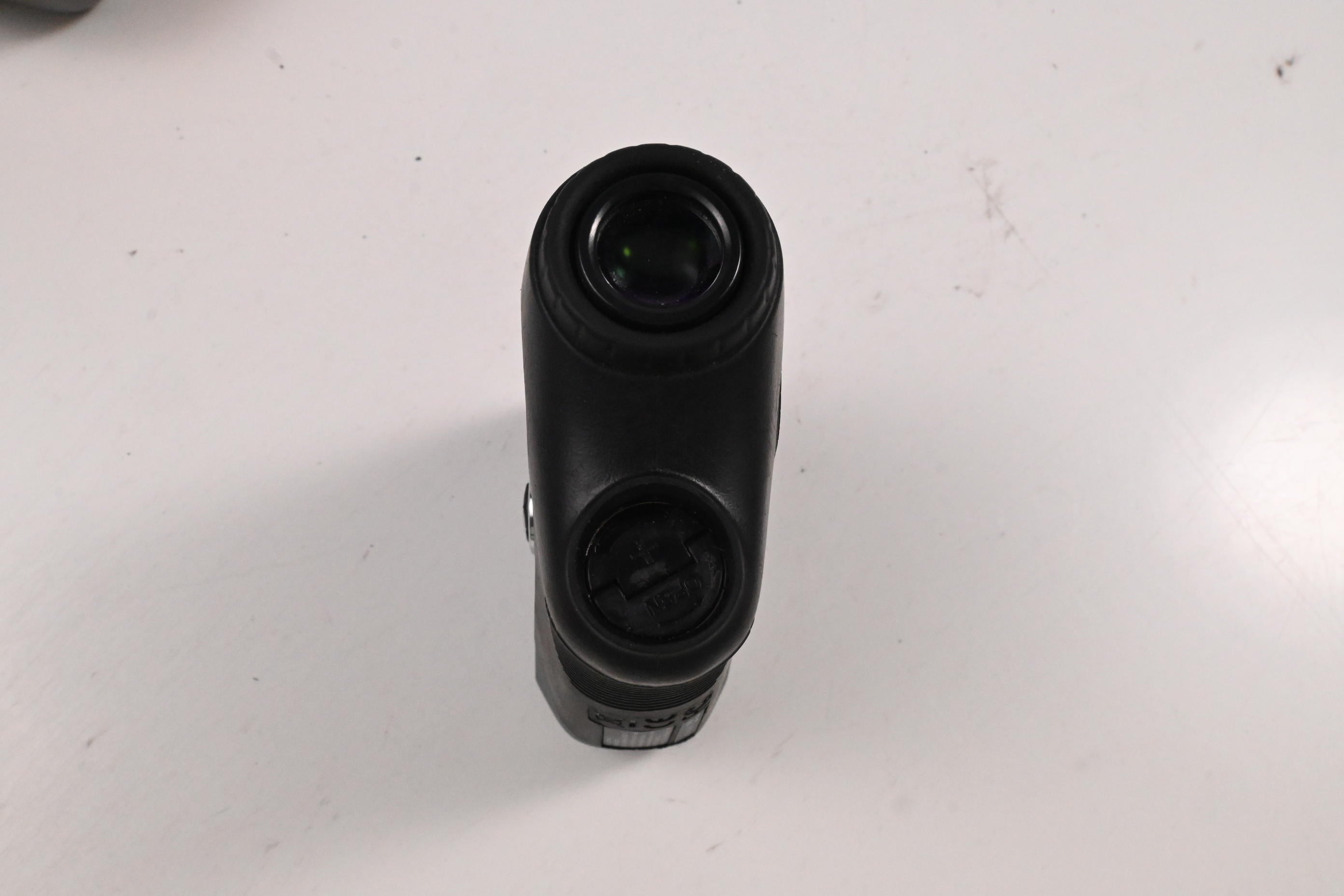 Bushnell Tour V5 / Rangefinder