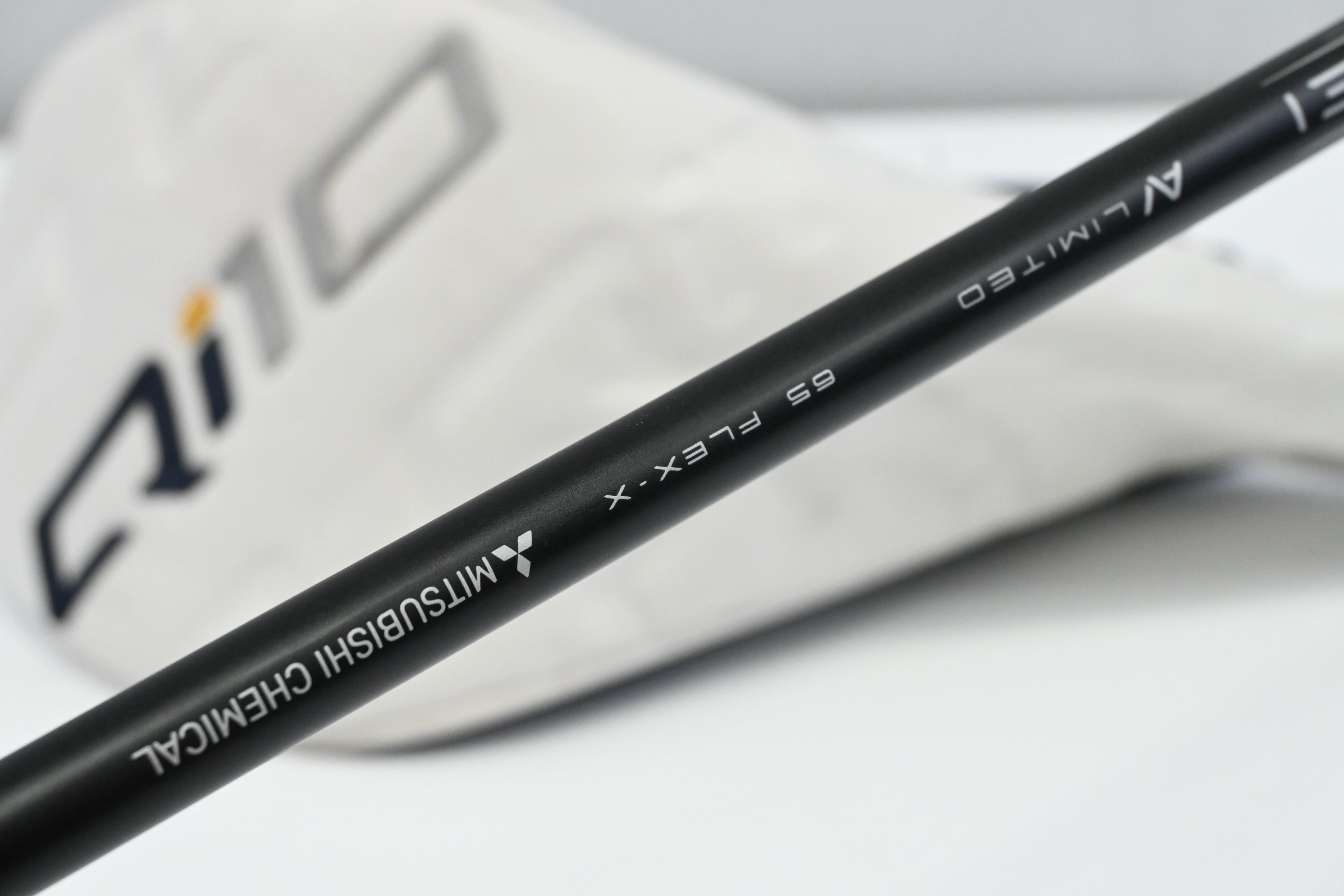 Taylormade Qi10 LS Driver / 9 Degree / X-Flex Tensei AV Blue 65 Shaft