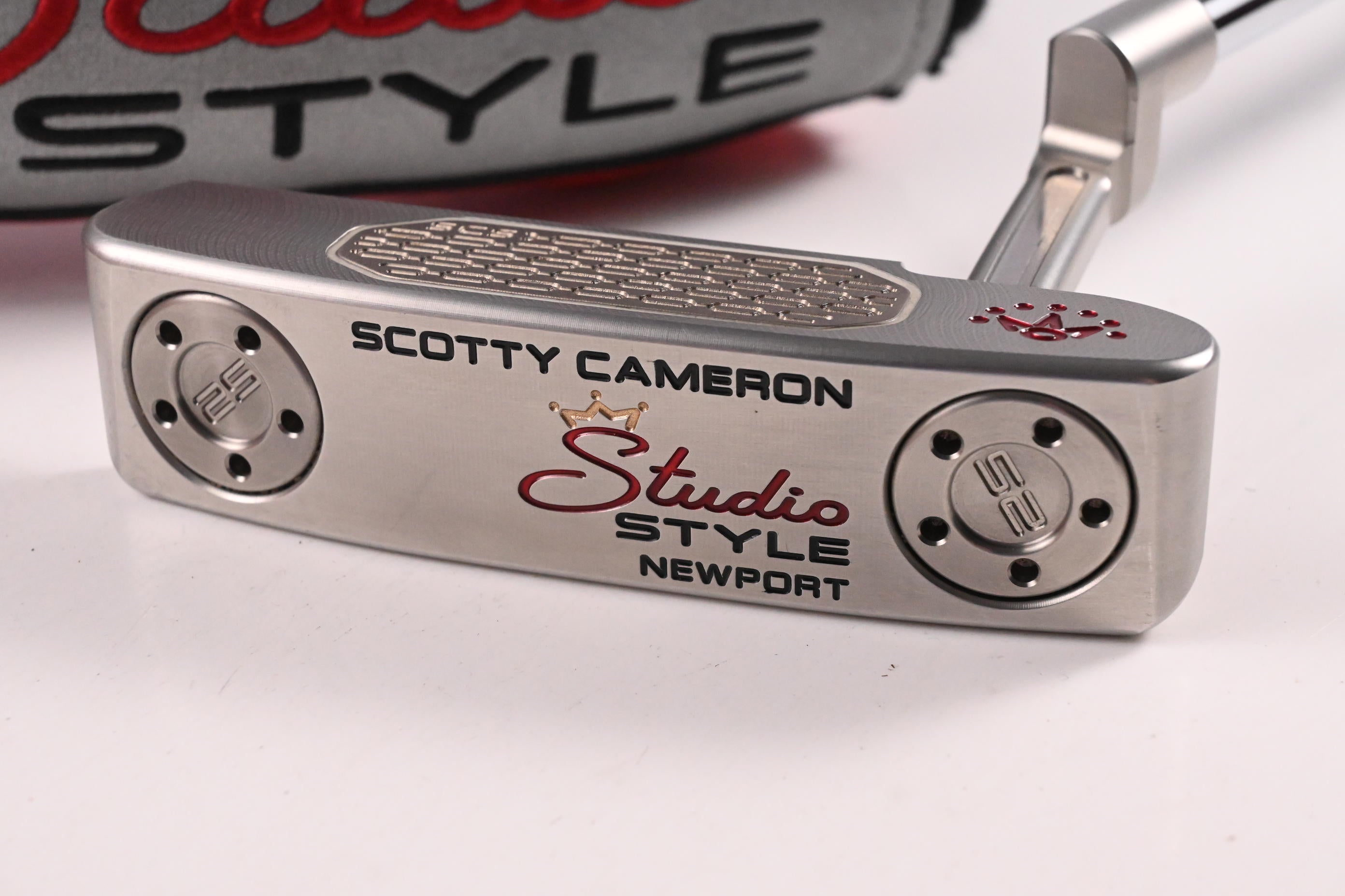Scotty Cameron 2025 Studio Style Newport Putter / 35 Inch
