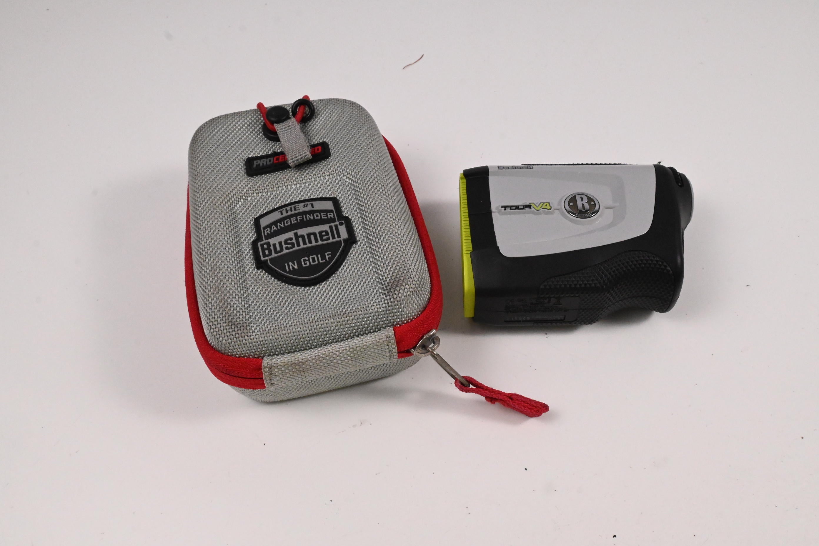 Bushnell Tour V4 / Rangefinder
