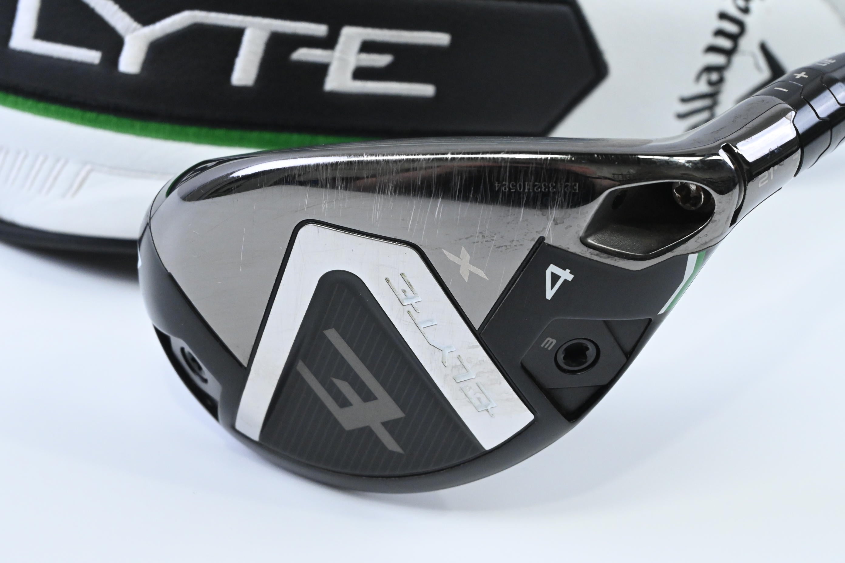 Callaway Elyte X #4 Hybrid / 21 Degree / Senior Flex Vanquish 5 Shaft