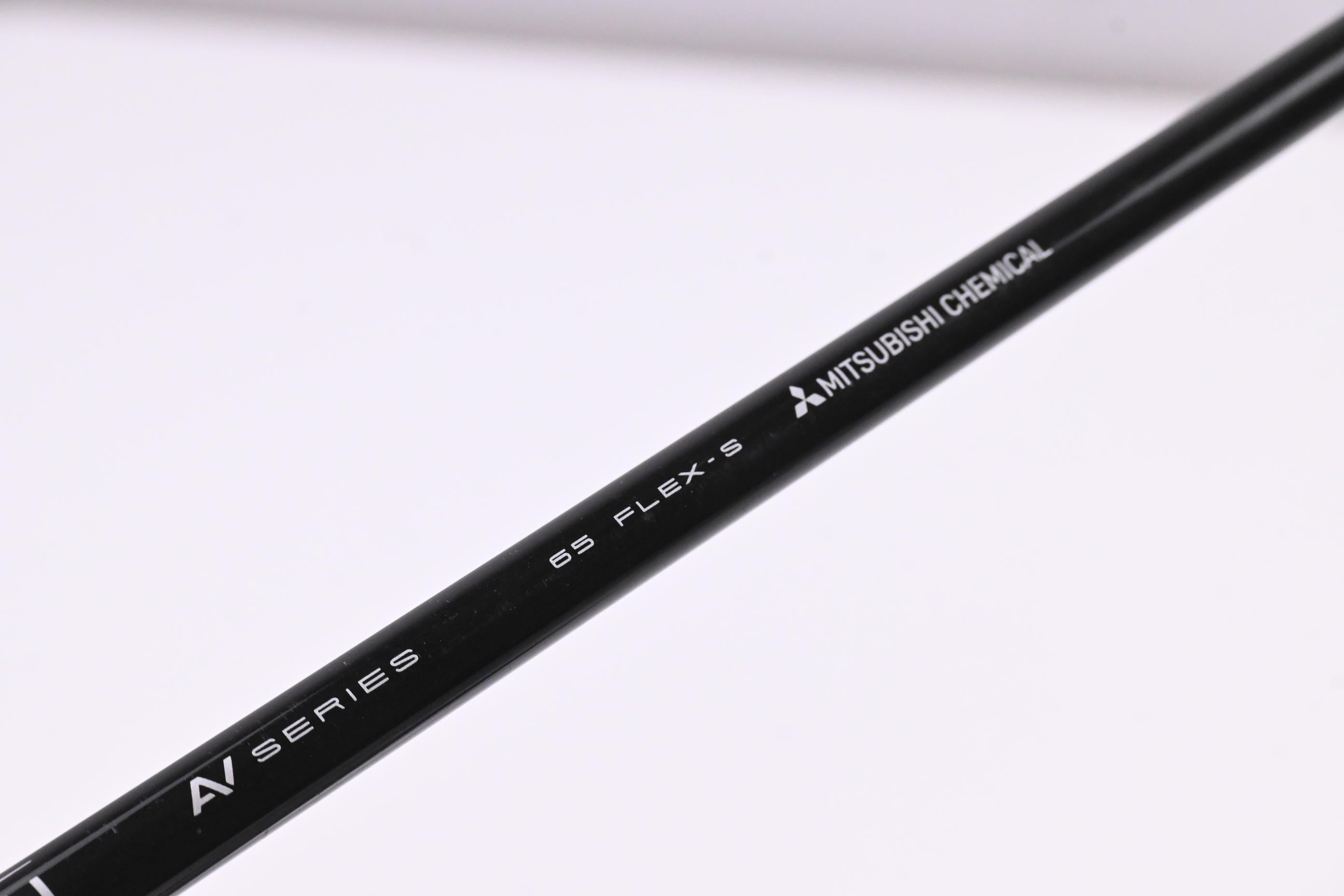 Tensei AV Series White 65 Driver Shaft / Stiff Flex / Callaway 2nd Gen