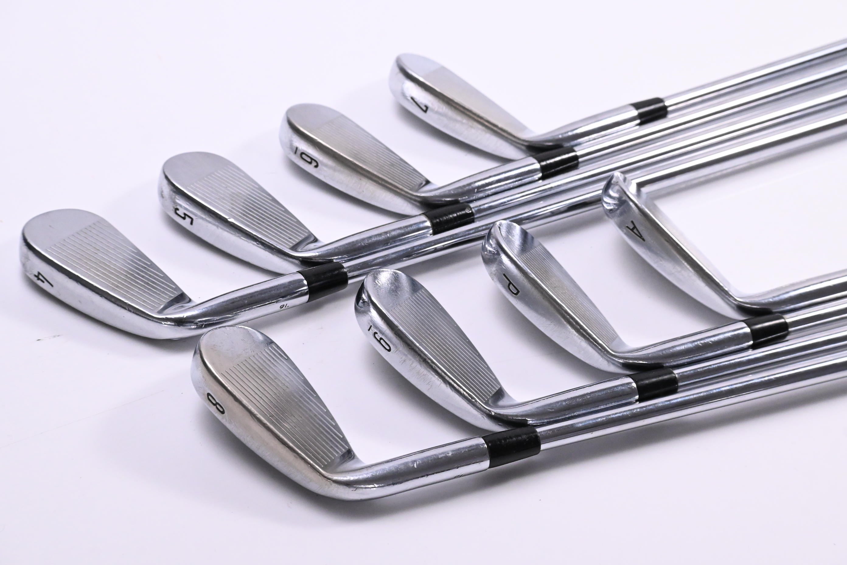 Callaway Apex Pro 16 Irons / 4-PW+AW / Regular Plus Flex Project X Steel Shafts