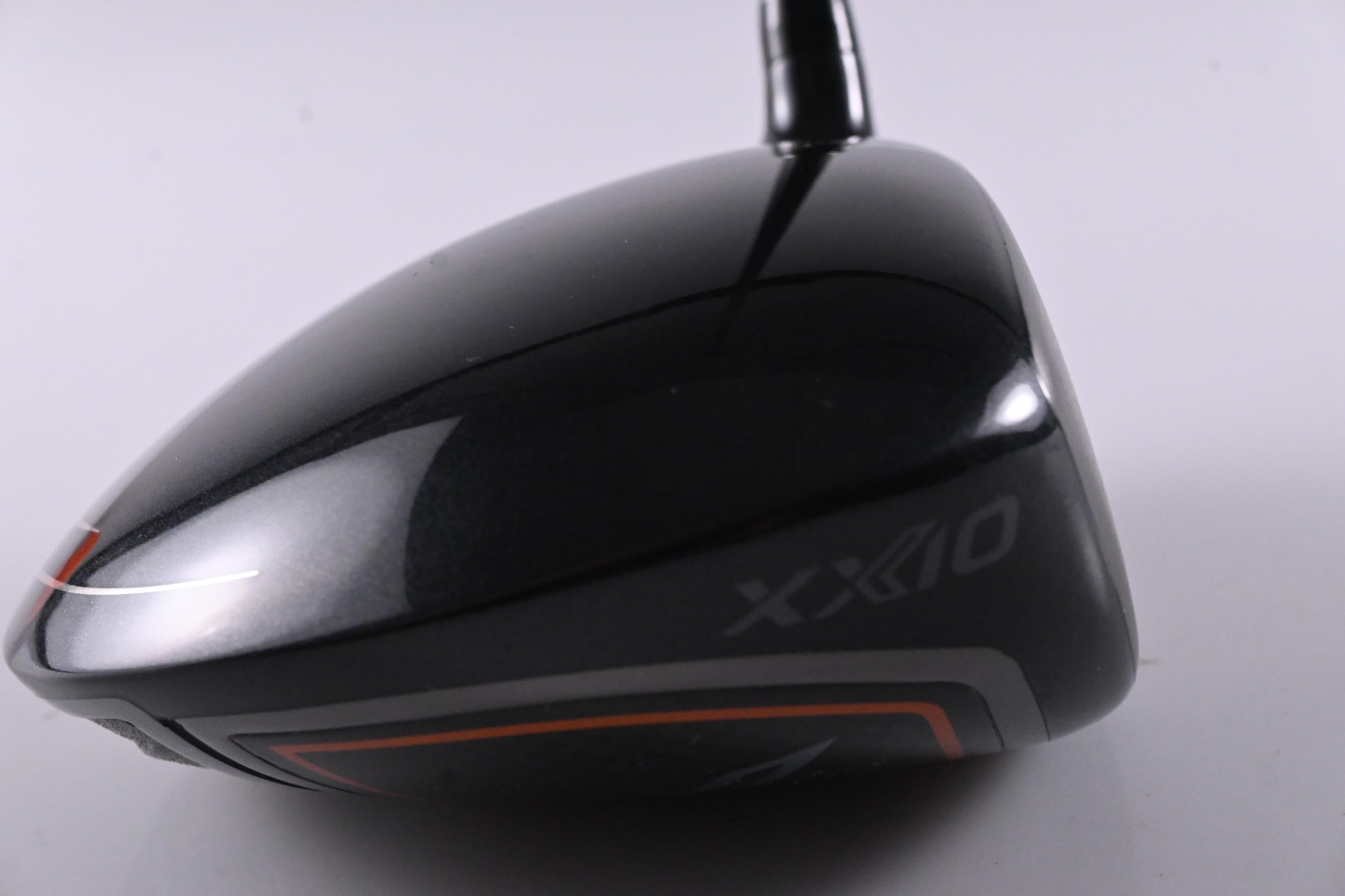 XXIO X Black Driver / 10.5 Degree / Stiff Flex Miyazaki AX-1 DST 47 Shaft