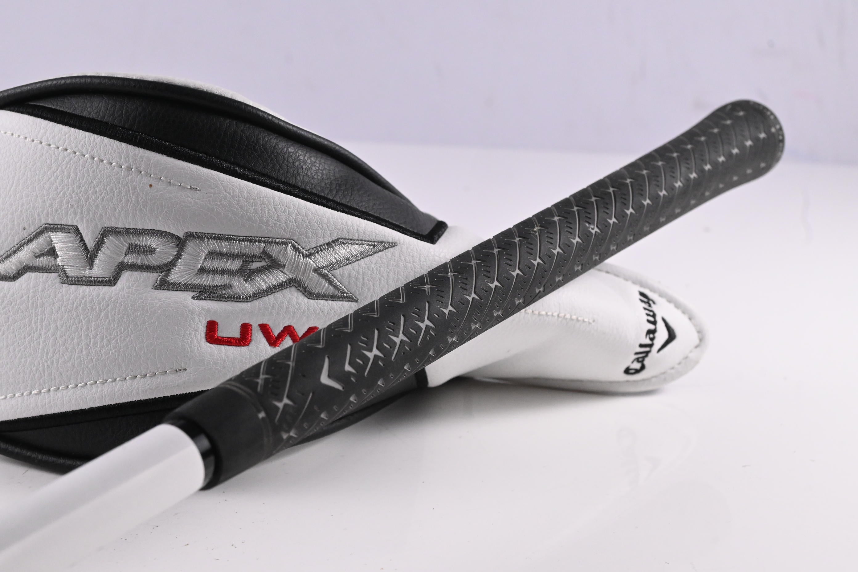 Callaway Apex UW 24 #2 Hybrid / 17 Degree / Stiff Flex MMT 70 Shaft