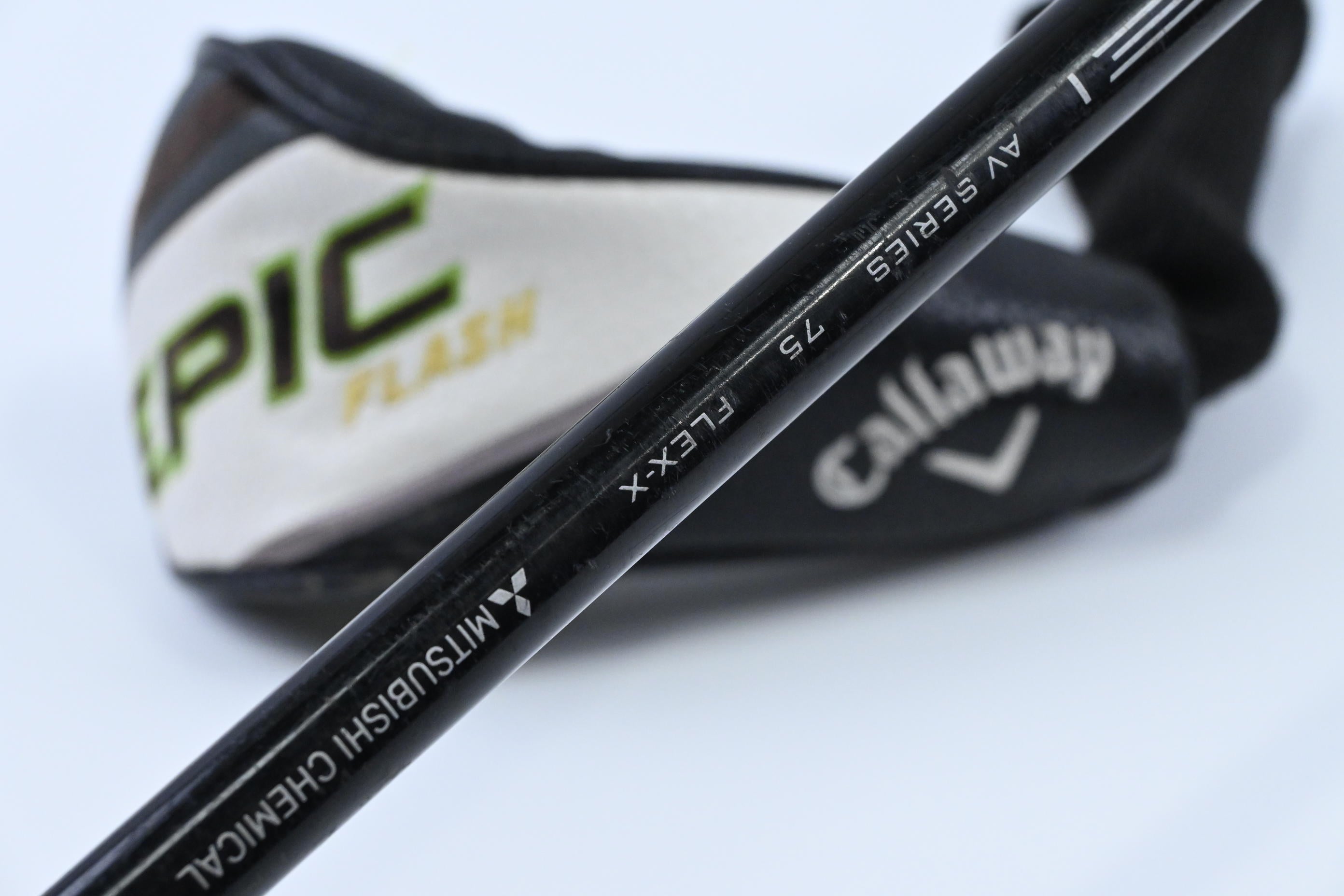 Callaway Epic Flash #3 Hybrid / 18 Degree / X-Flex Tensei AV White 75 Shaft