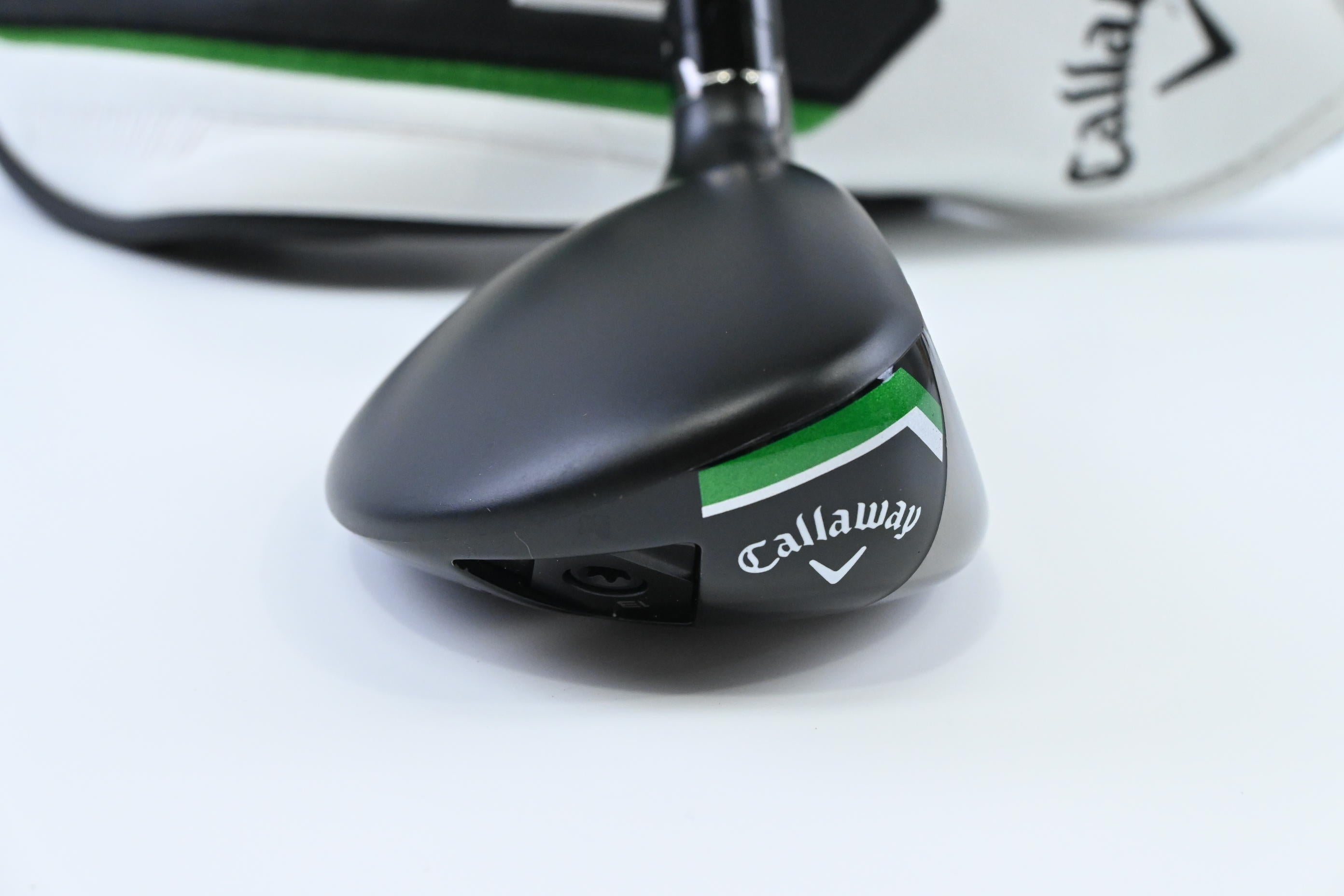 Callaway Elyte X #4 Hybrid / 21 Degree / Senior Flex Vanquish 5 Shaft