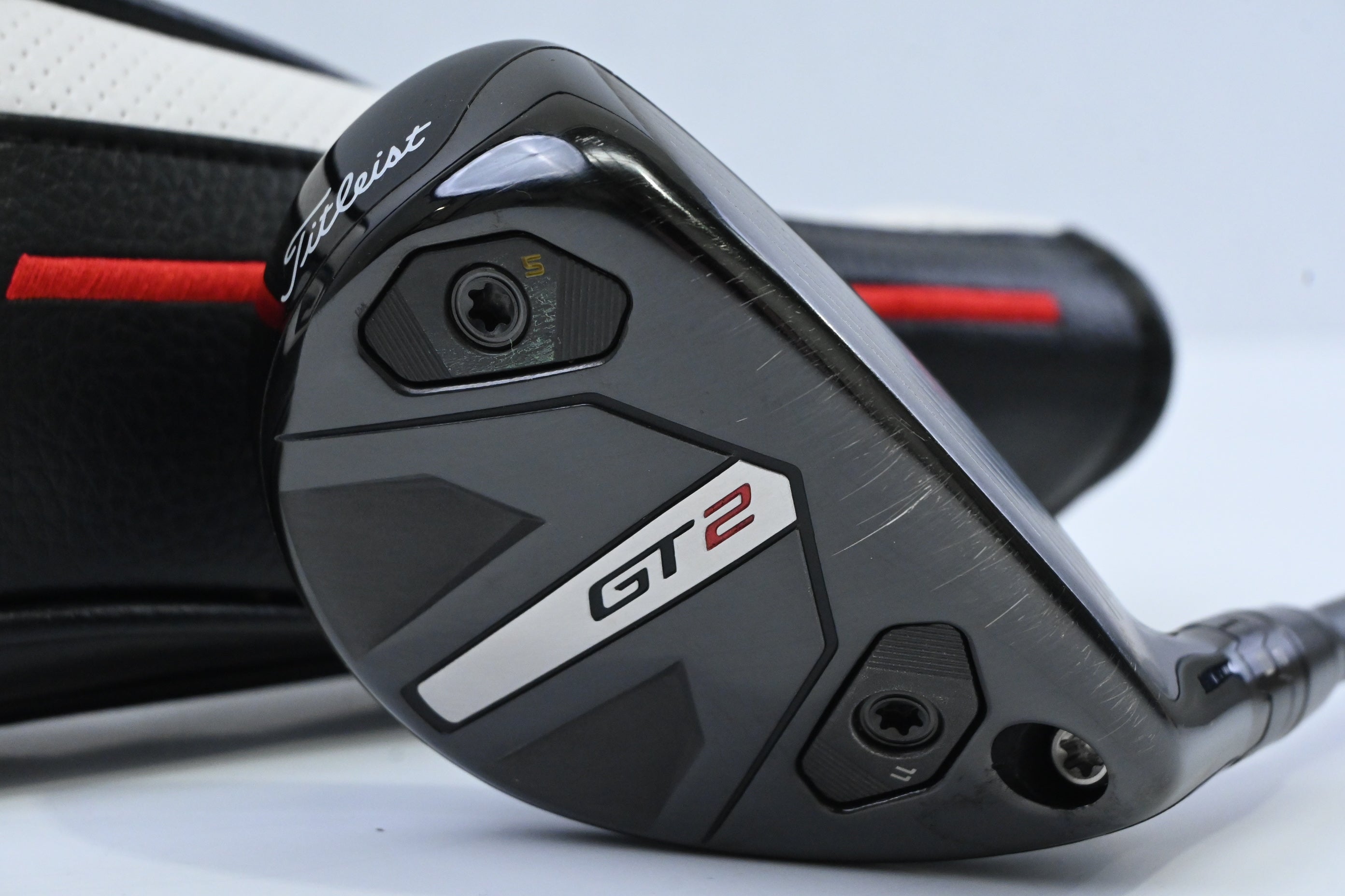 Titleist GT2 #4 Hybrid / 21 Degree / Regular Flex HZRDUS Smoke Black 80 Shaft