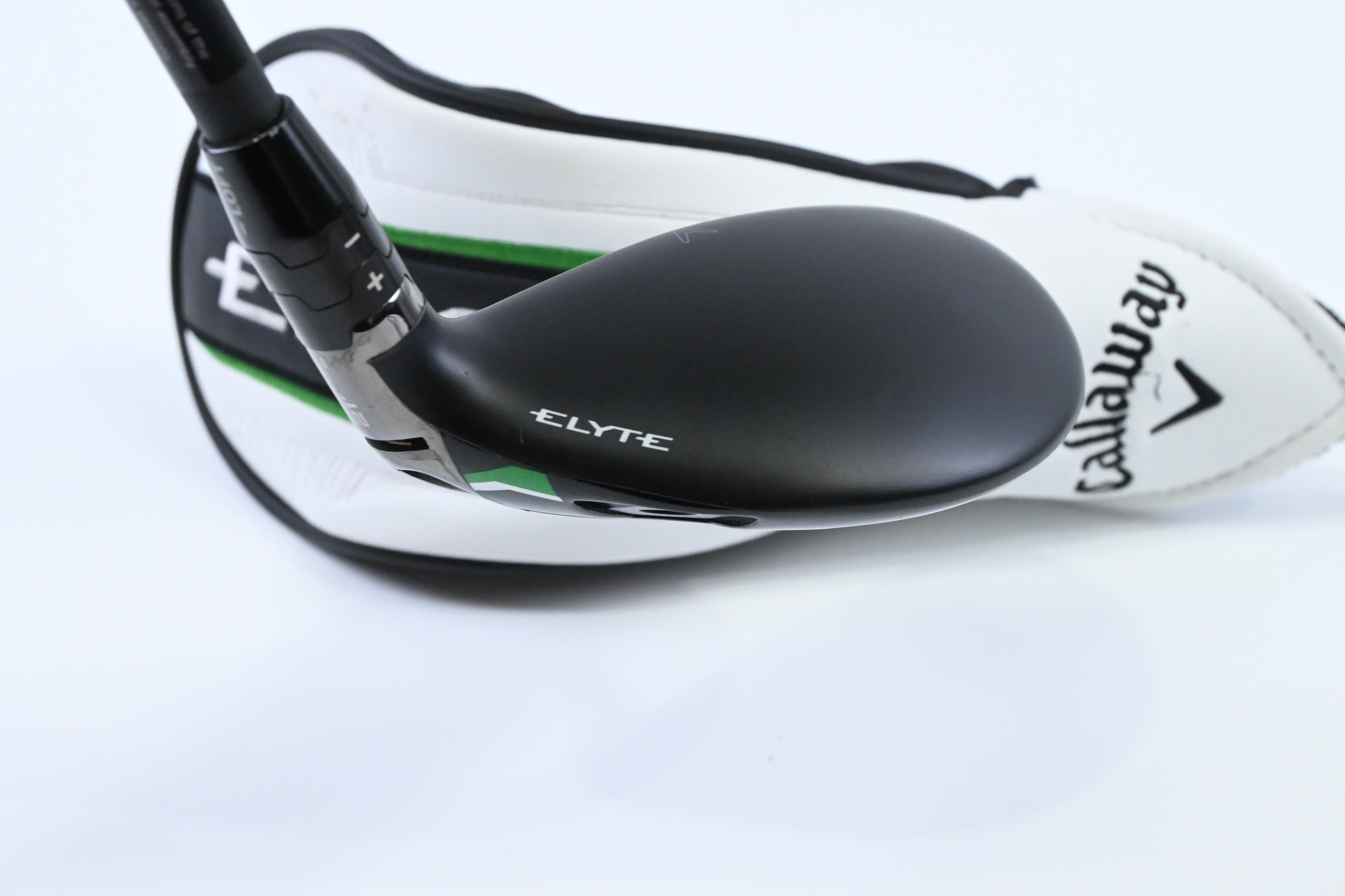 Callaway Elyte X #4 Hybrid / 21 Degree / Senior Flex Vanquish 5 Shaft