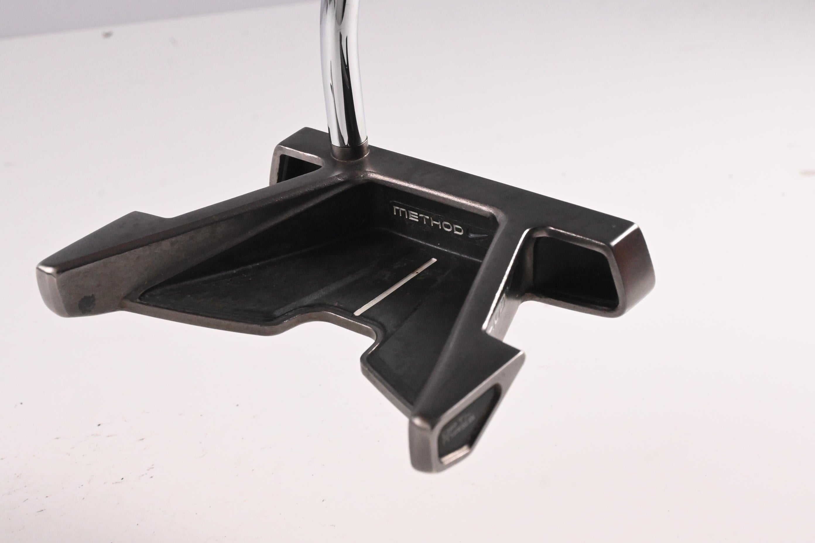 Nike Method Core Drone Putter / 39.5 Inch