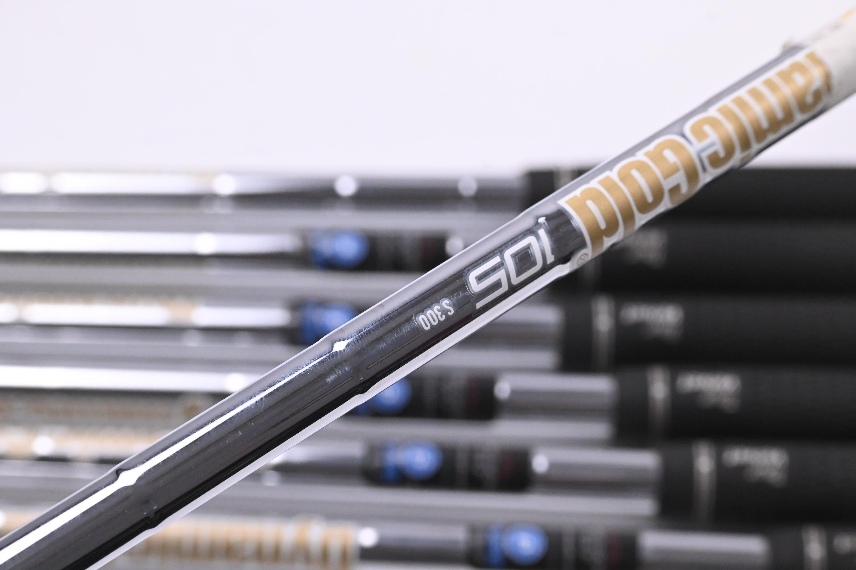 Titleist T200 2021 Irons / 5-PW+48° / Stiff Flex Dynamic Gold 105 S300 Shafts