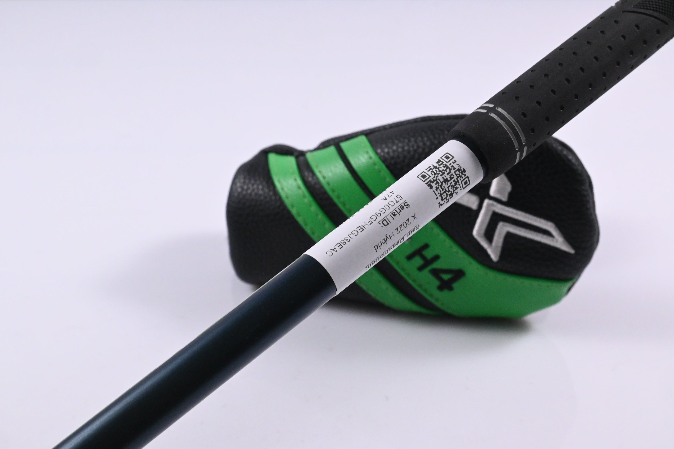 XXIO X 2022 #4 Hybrid / 20 Degree / Stiff Flex Miyazaki AX-II 55g Shaft
