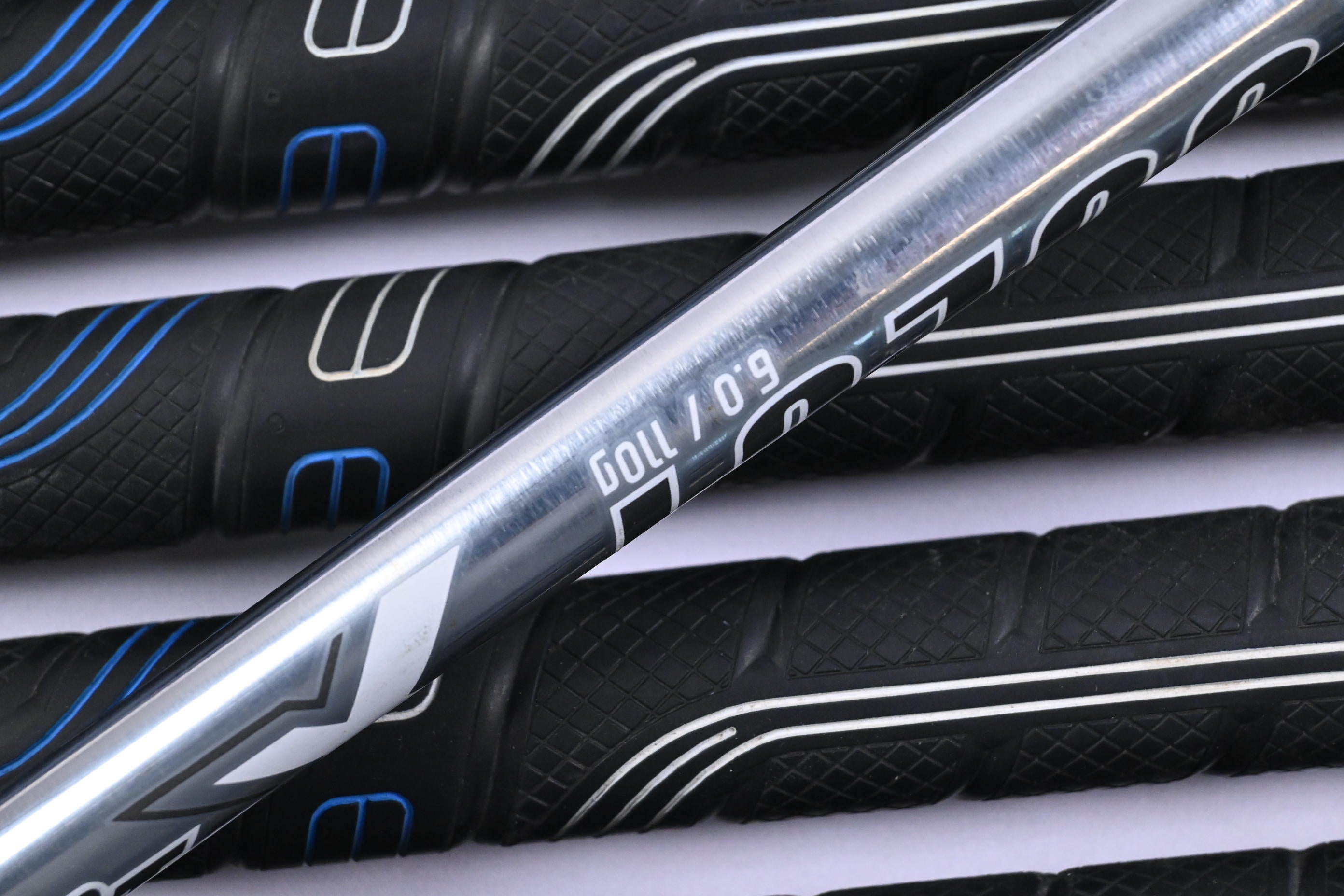 Mizuno JPX 923 Hot Metal Irons / 5-PW+GW / Stiff Flex Project X IO 110 Shafts
