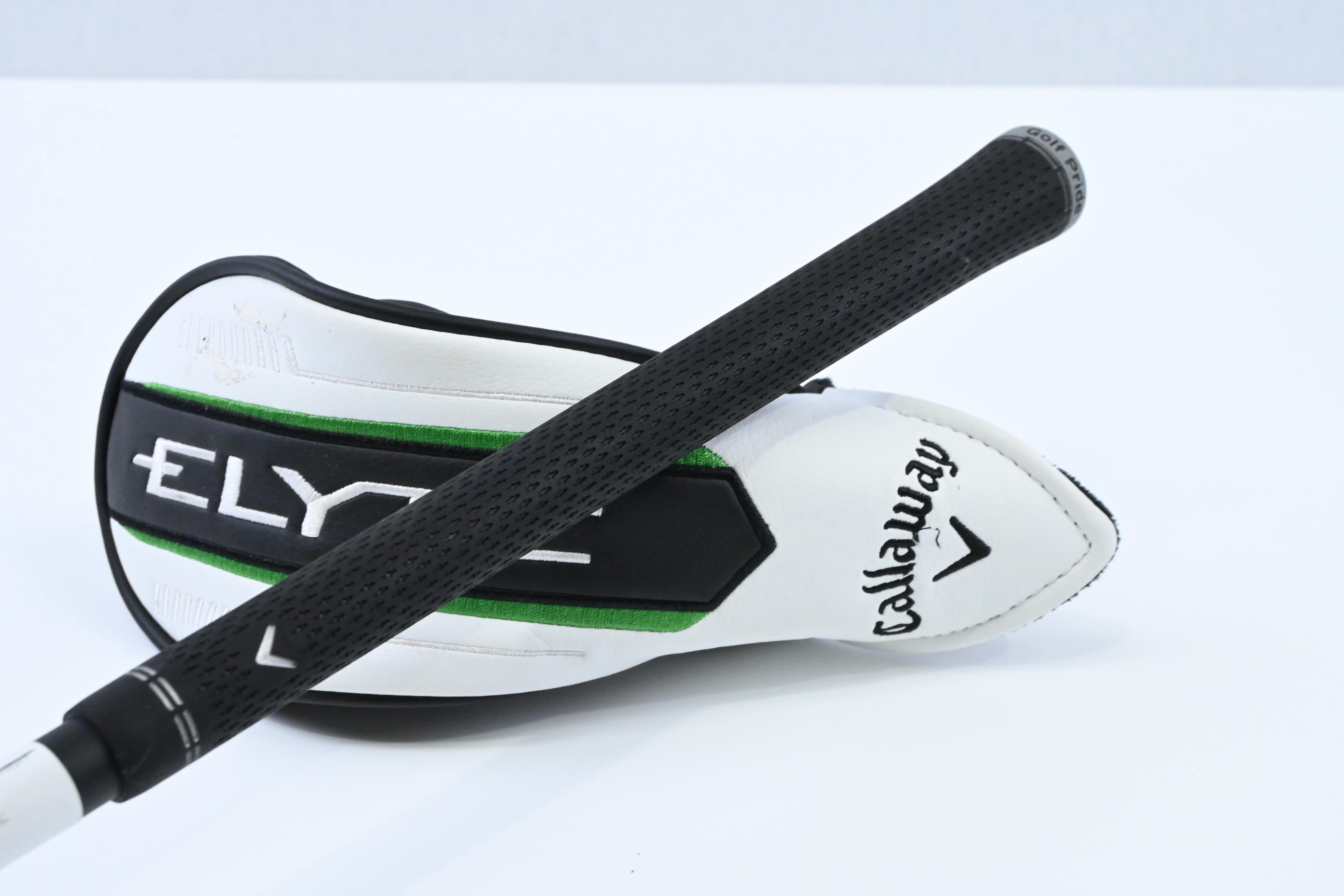 Callaway Elyte X #4 Hybrid / 21 Degree / Senior Flex Vanquish 5 Shaft