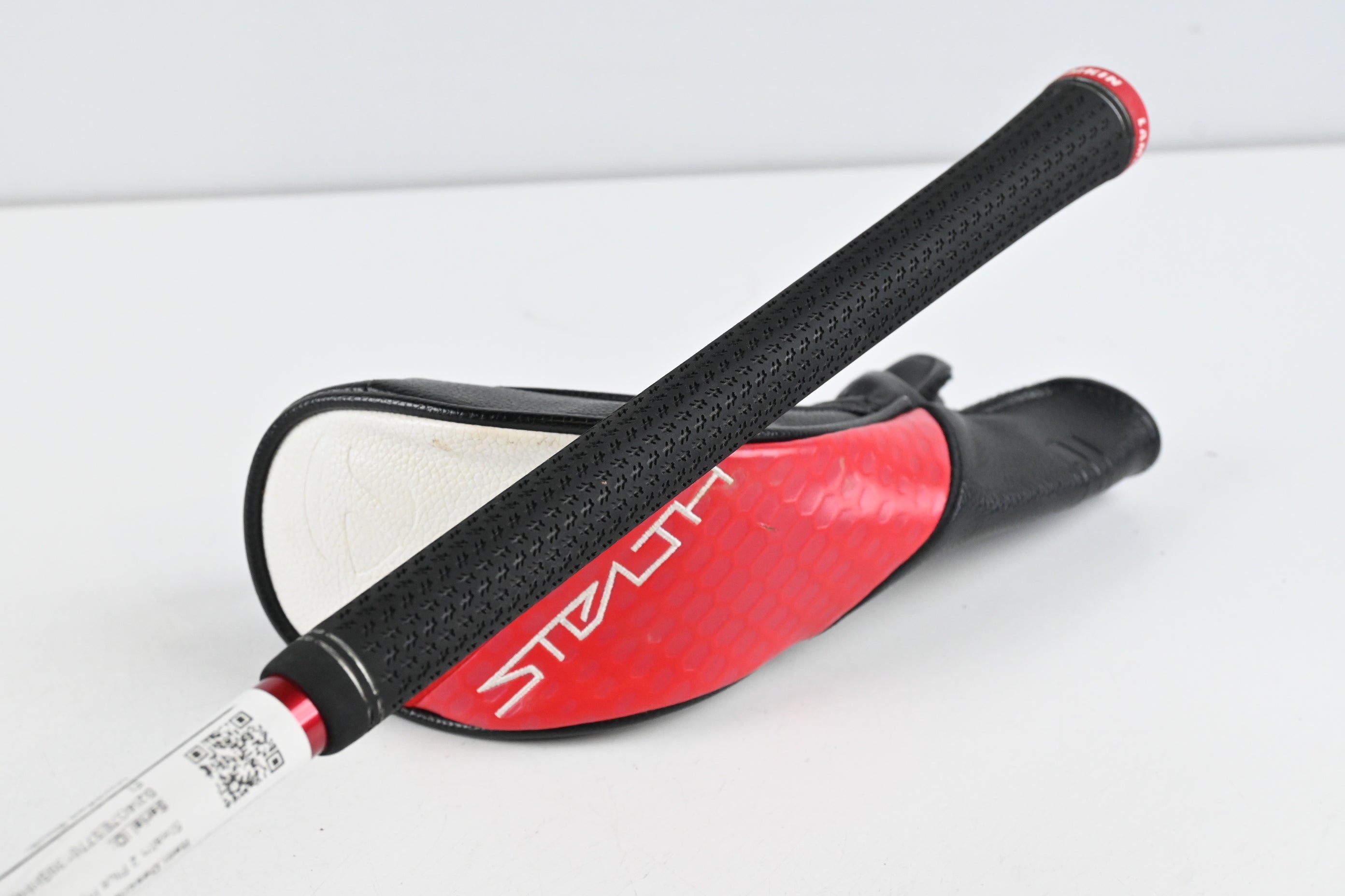 Taylormade Stealth 2 Plus #4 Hybrid / 22 Degree / Stiff Flex HZRDUS Smoke Red