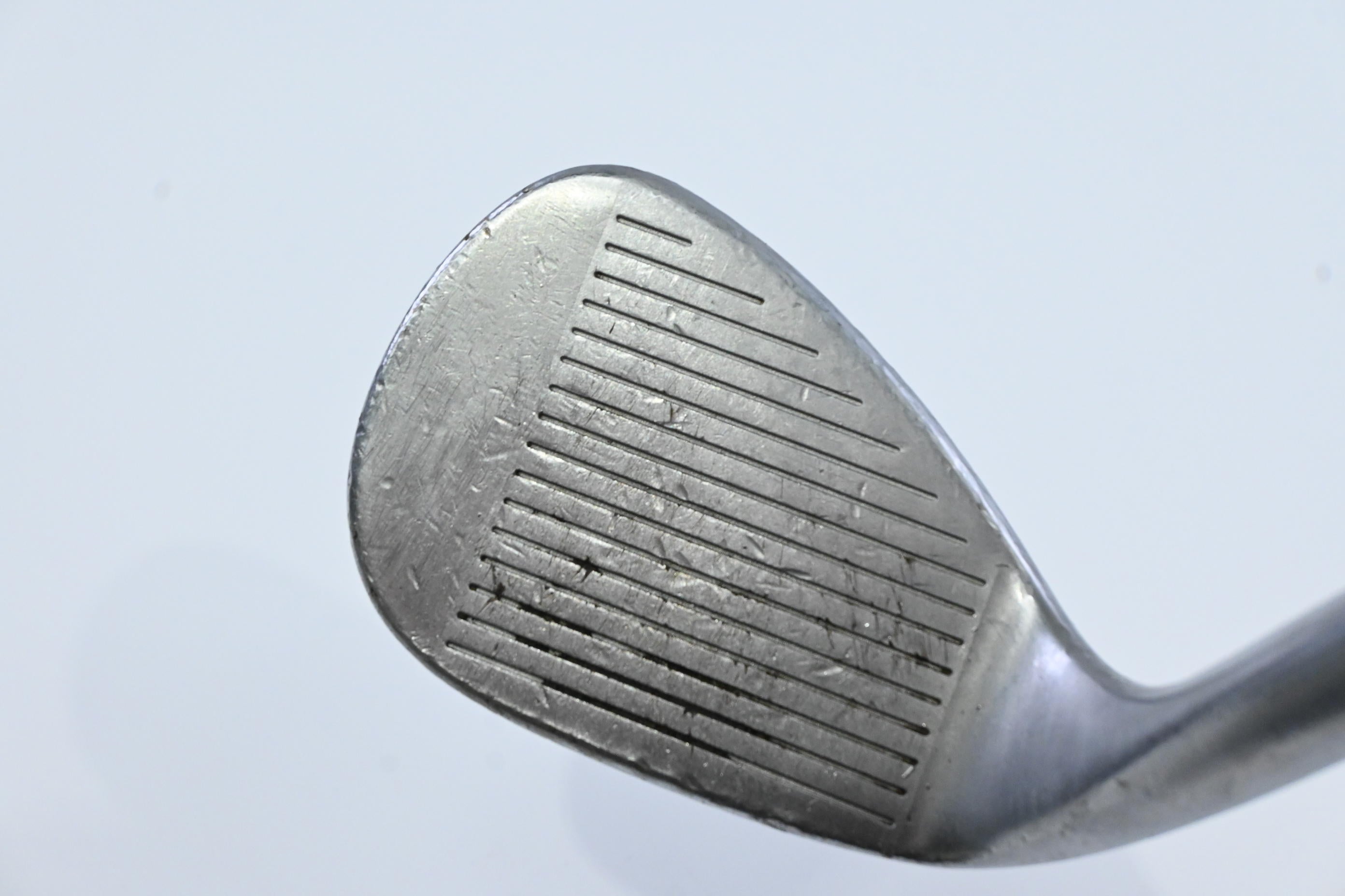 Titleist Vokey Design Gap Wedge / 52 Degree / Wedge Flex Dynamic Gold