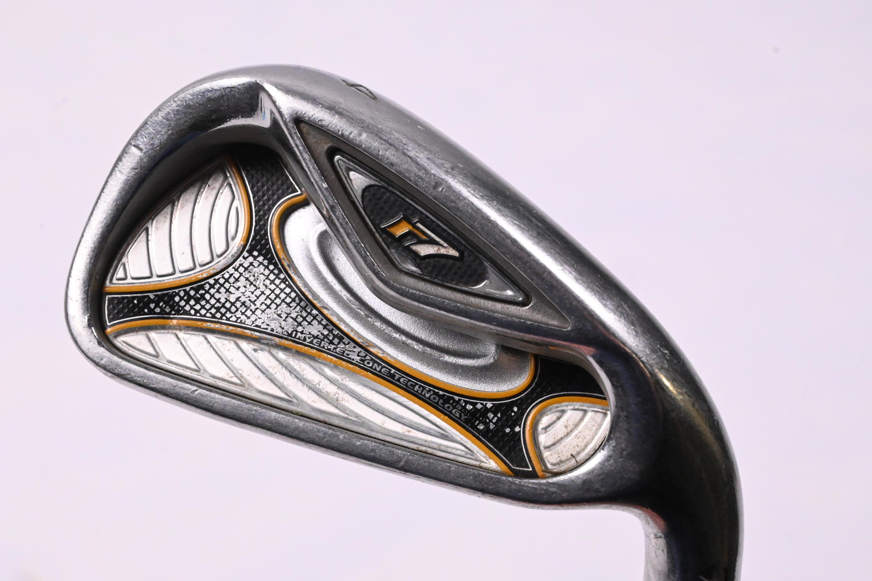 Taylormade R7 #4 Iron / 22 Degree / Regular Flex Tayloramde Steel Shaft