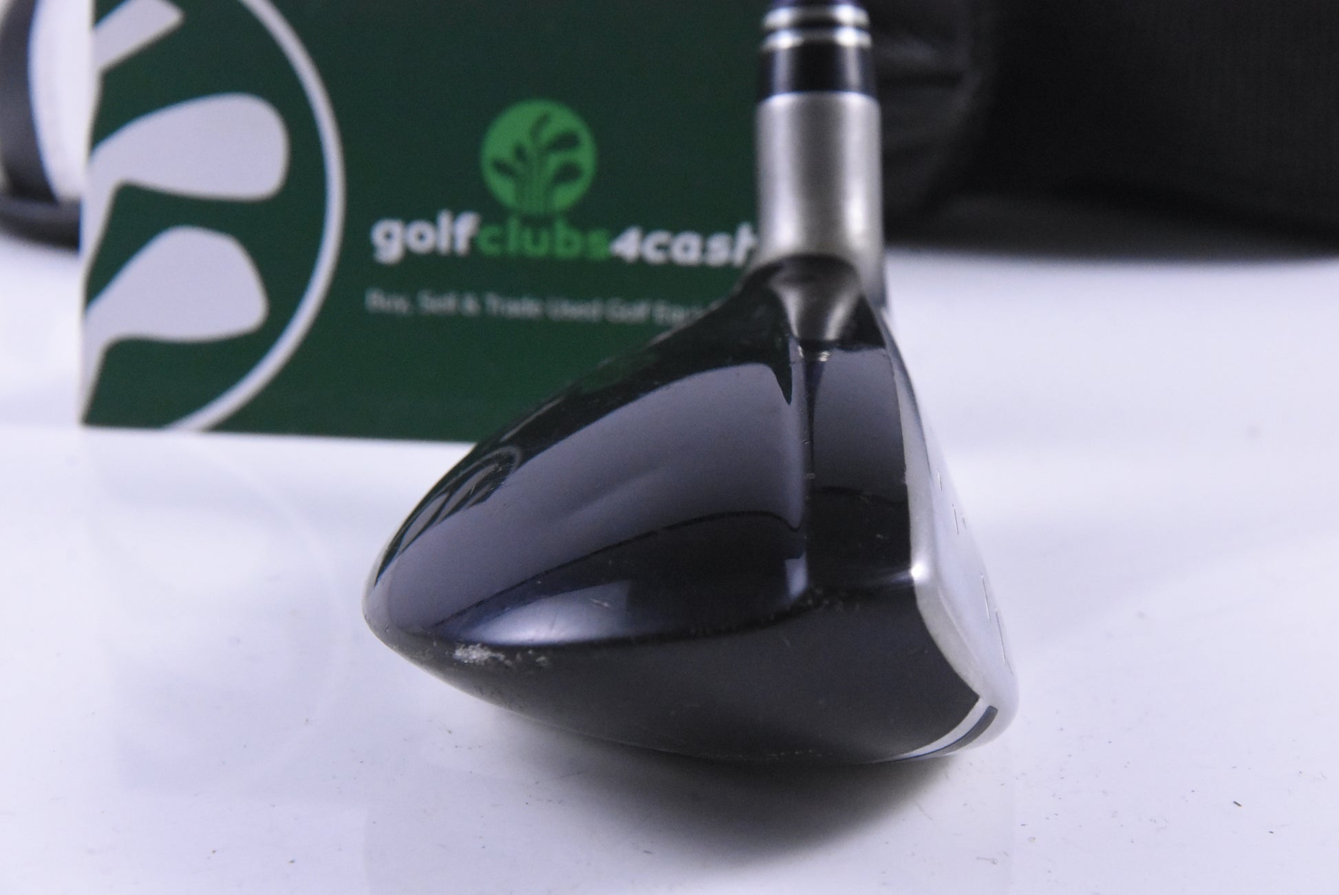 XXIO 9 #4 Hybrid / 21 Degree / Stiff Flex XXIO MP 900 Shaft