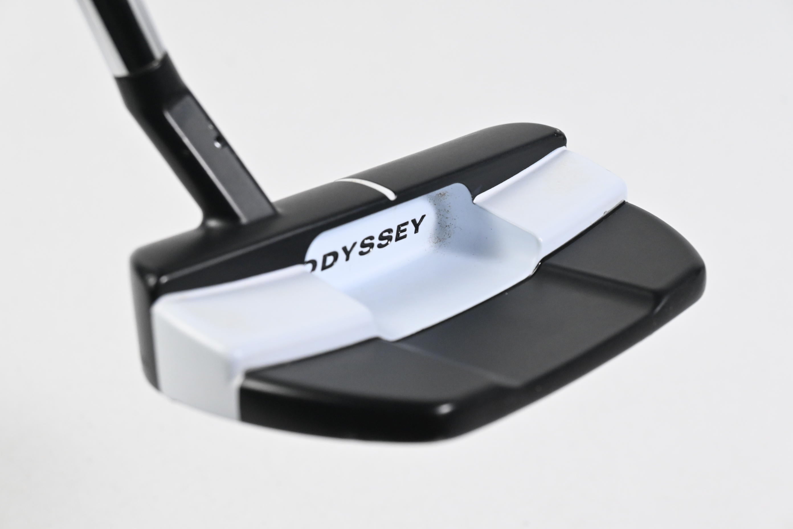 Odyssey White Hot Versa Three T S Putter / 33 Inch