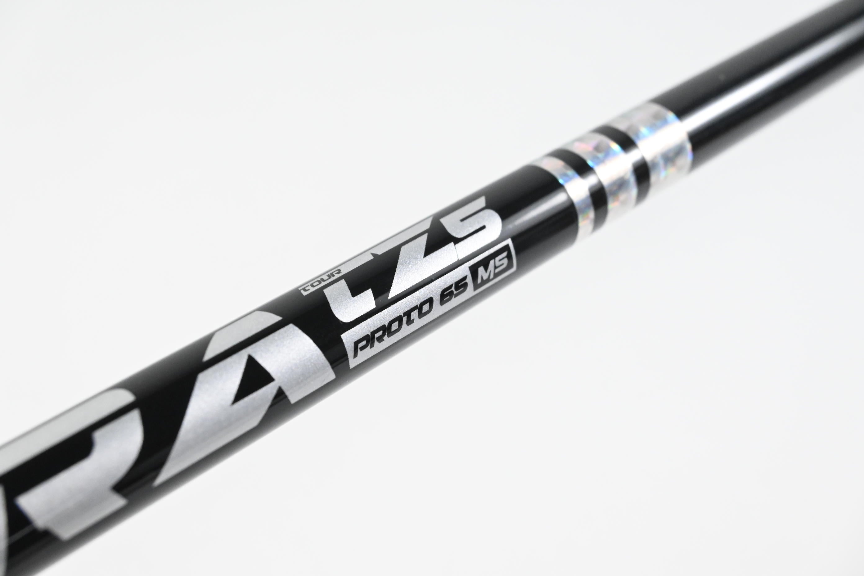 Accra TZ5 65 Driver Shaft / X-Flex / .335 Tip