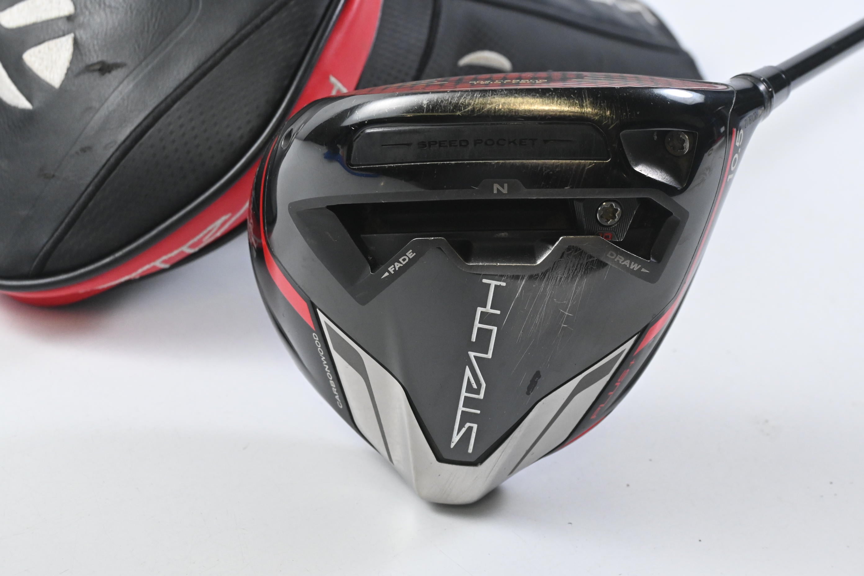 Taylormade Stealth Plus Driver / 10.5 Degree / X-Flex HZRDUS Smoke Blue RDX 70
