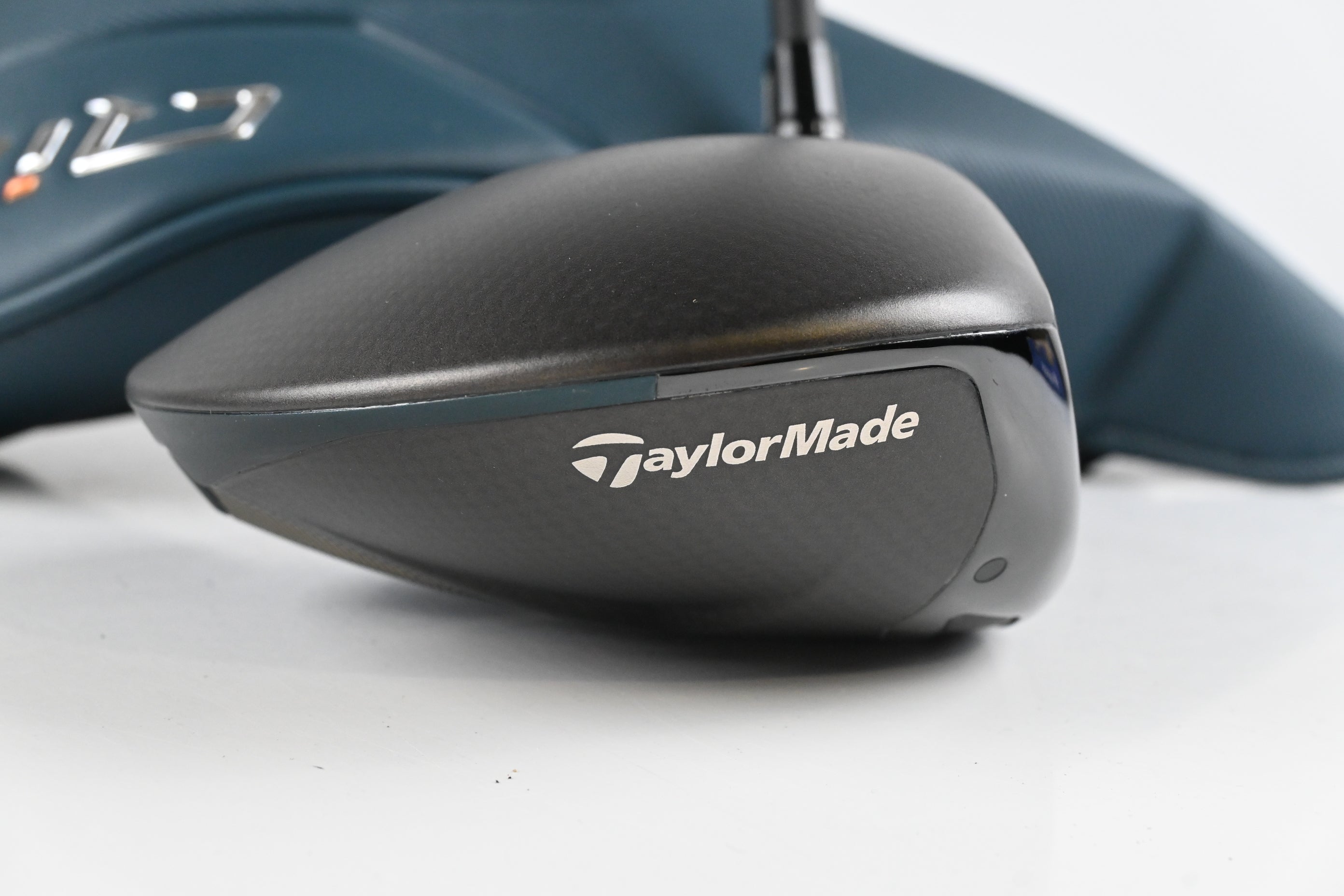 Taylormade Qi4D LS Driver / 10.5 Degree / Regular Flex Reax Blue 60 Shaft