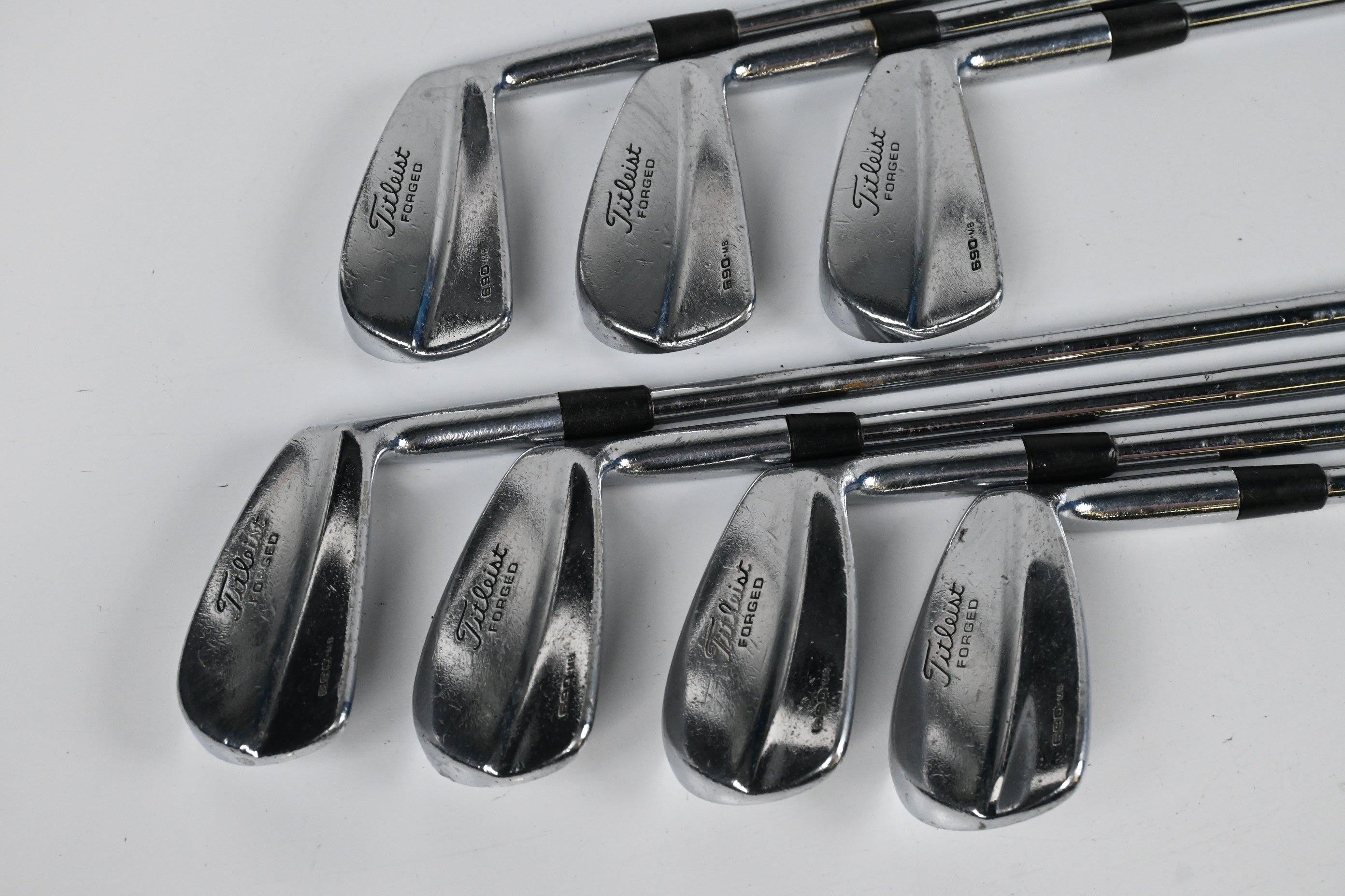 Titleist 690MB Irons / 4-PW / X-Flex Dynamic Gold X100U Steel Shafts