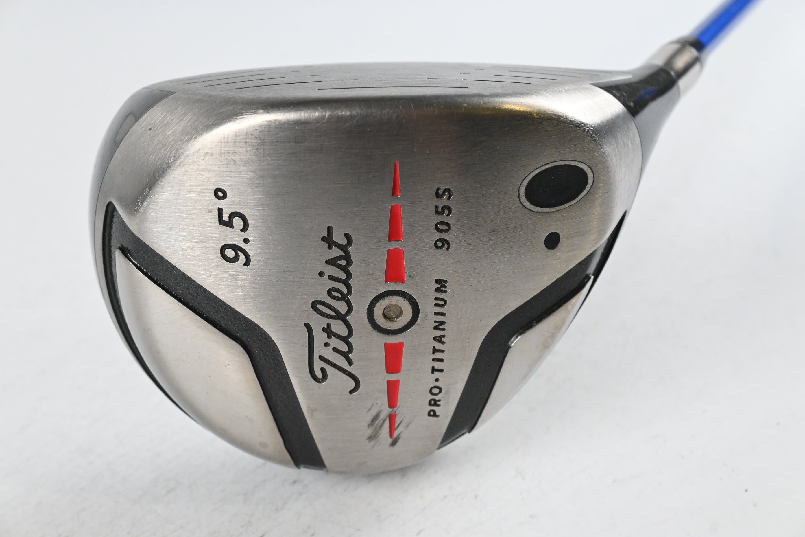 Titleist 905 S Driver / 9.5 Degree / Stiff Flex Grafalloy Blue Shaft