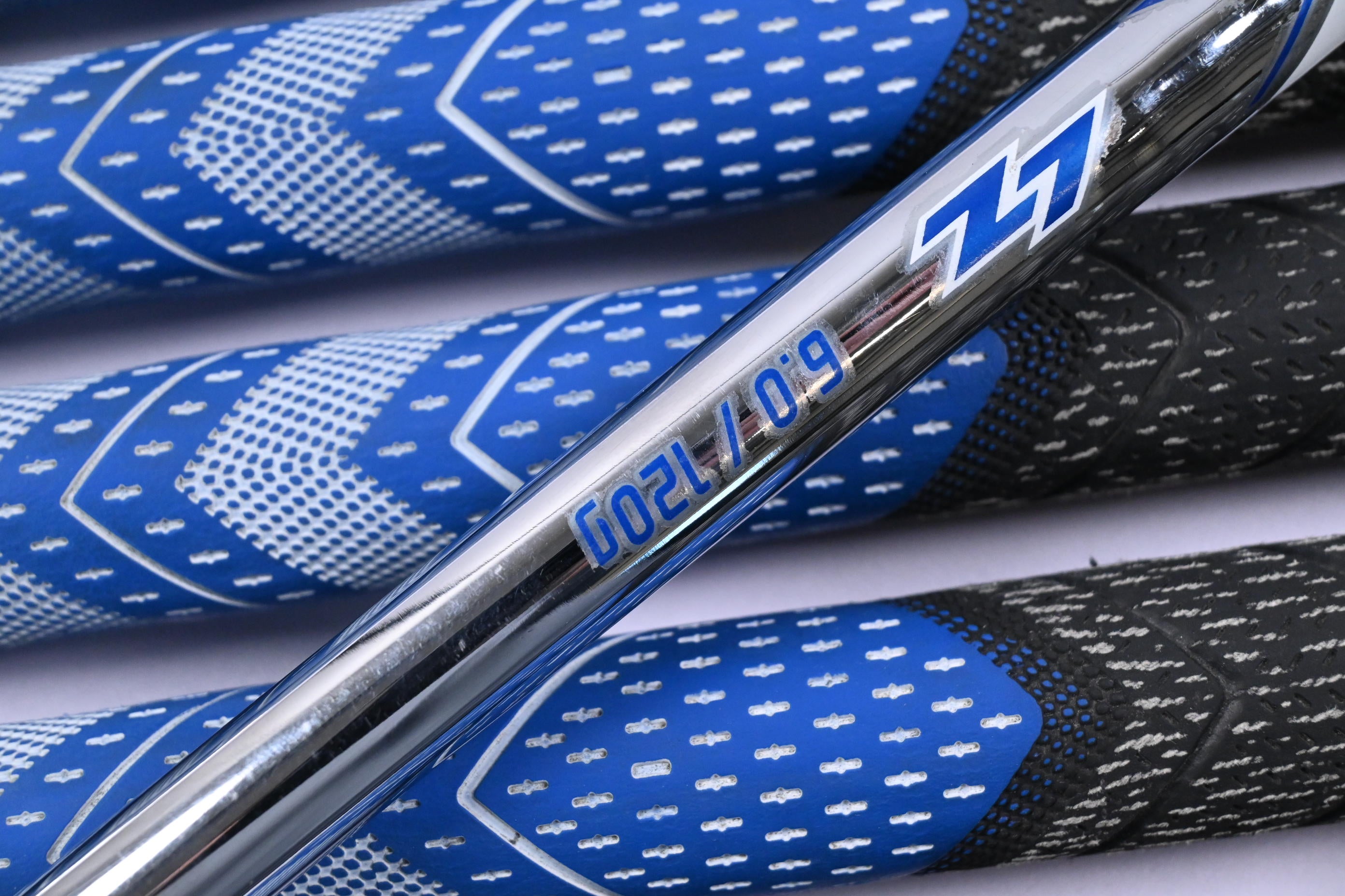 Mizuno JPX 923 Forged Irons / 4-PW+GW / Stiff Flex Project X LZ 120 Shafts