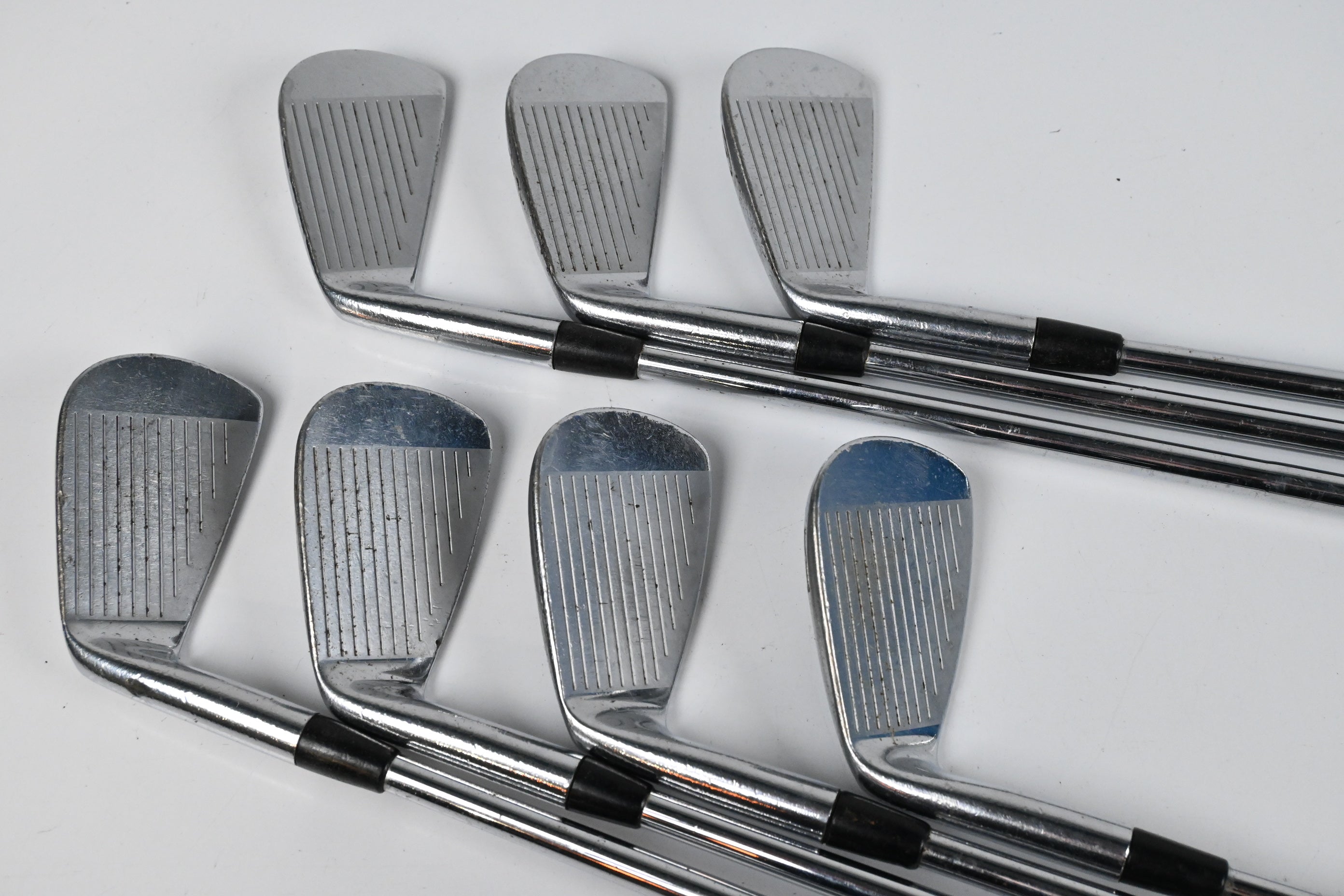 Titleist 690MB Irons / 4-PW / X-Flex Dynamic Gold X100U Steel Shafts