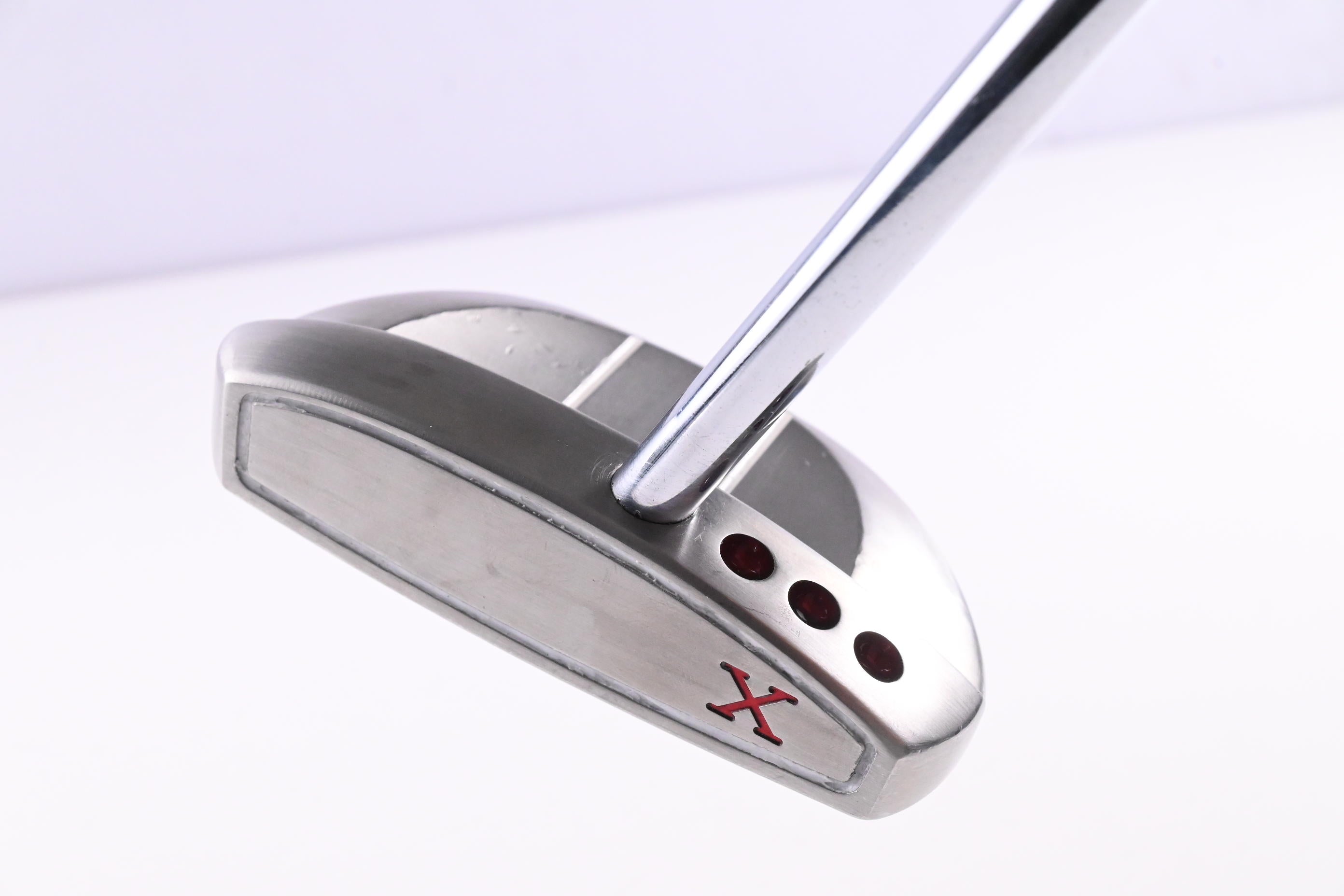 Scotty Cameron Red X Putter / 33 Inch