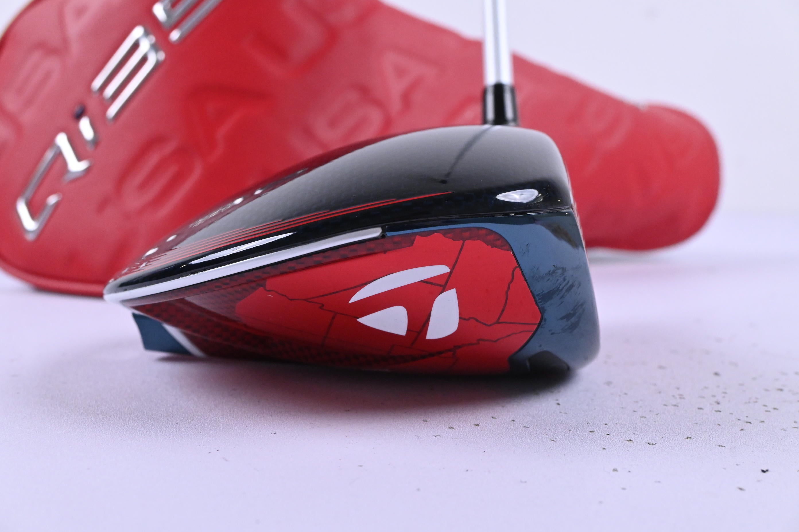 Taylormade Qi35 USA Driver / 10.5 Degree / Stiff Flex Fujikura AirSpeeder 50