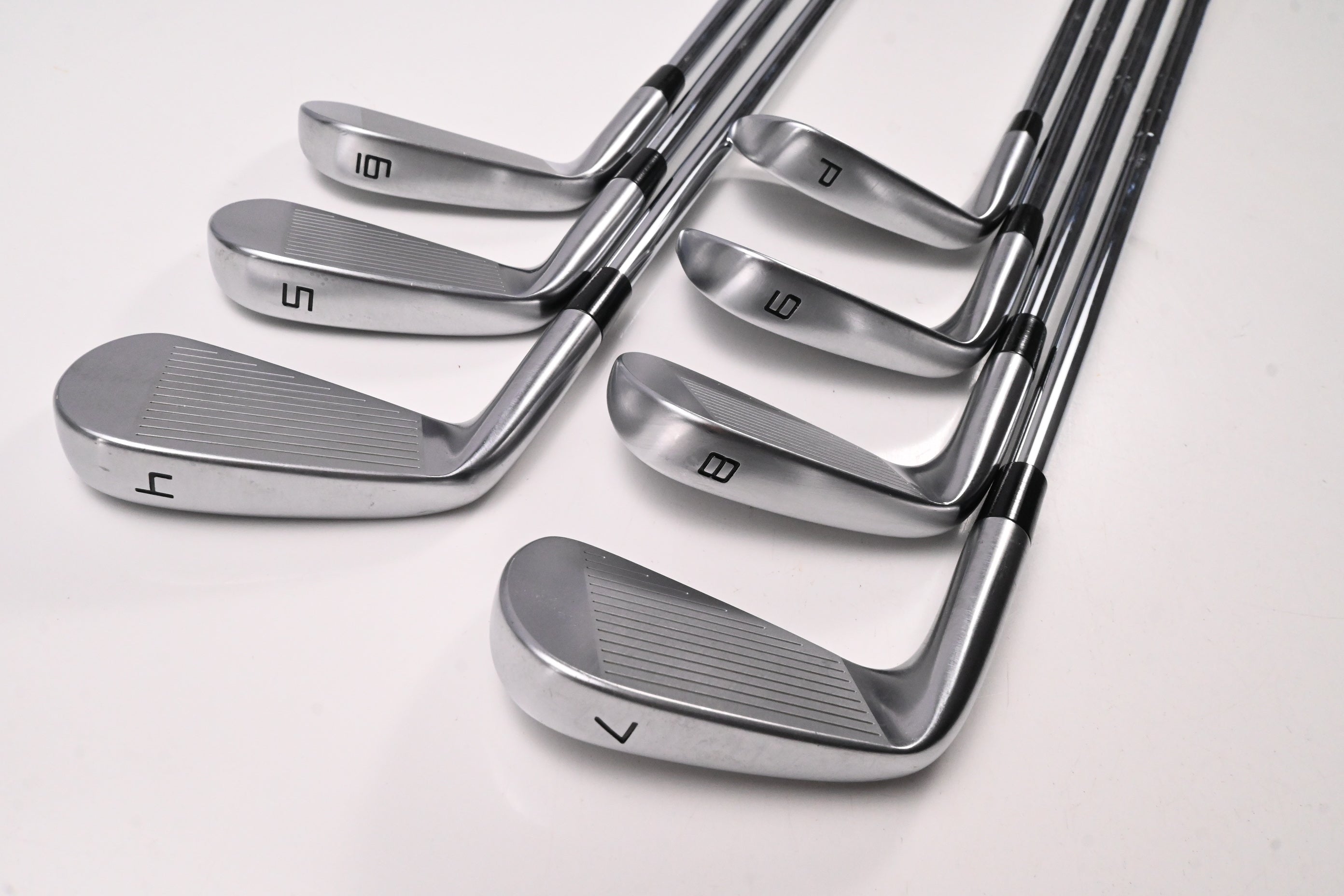 Taylormade P.7CB Irons / 4-PW / Stiff Flex Dynamic Gold 105 S300 Shafts