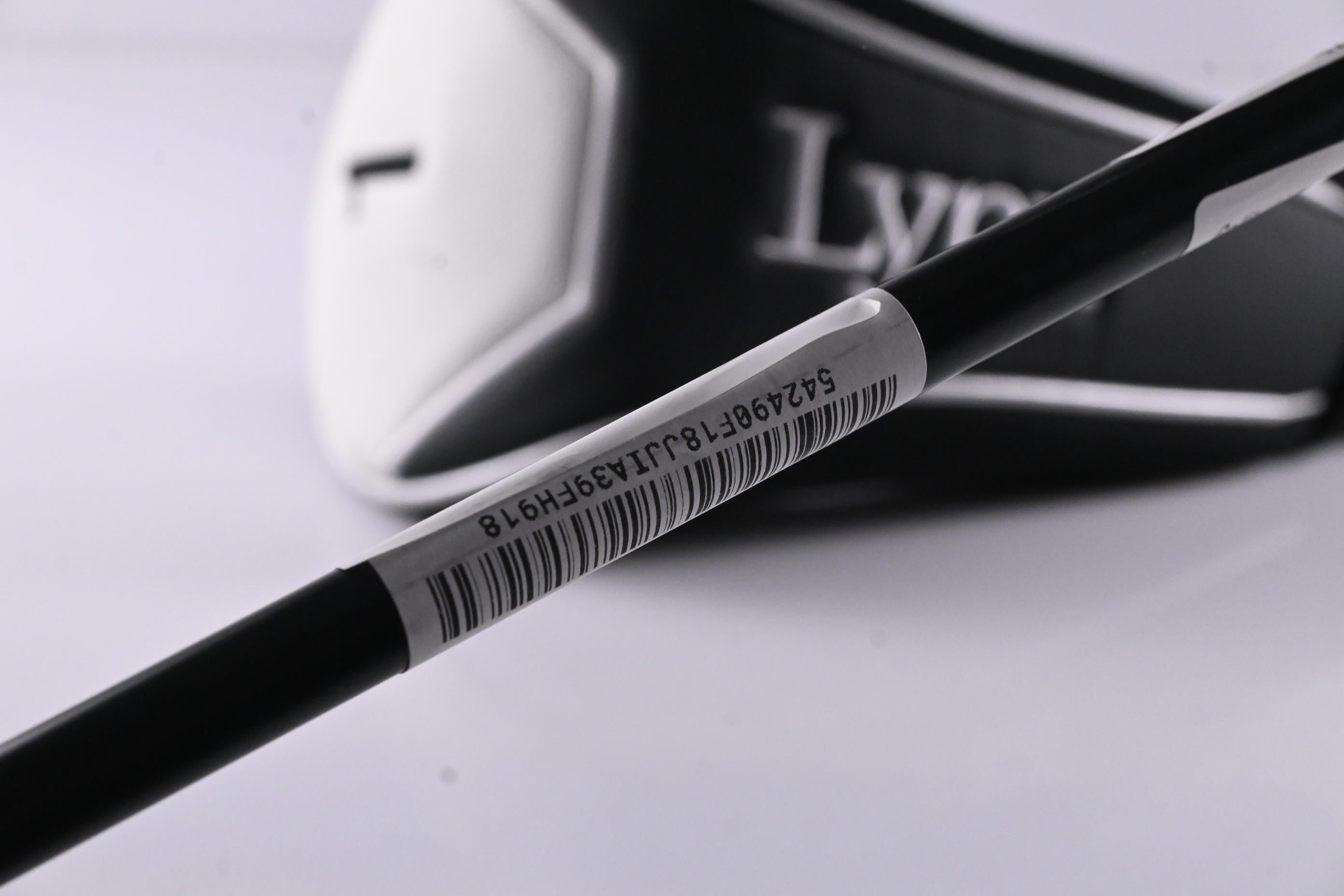 Lynx Titanium Driver / 10.5 Degree / Regular Flex Lynx Graphite Shaft