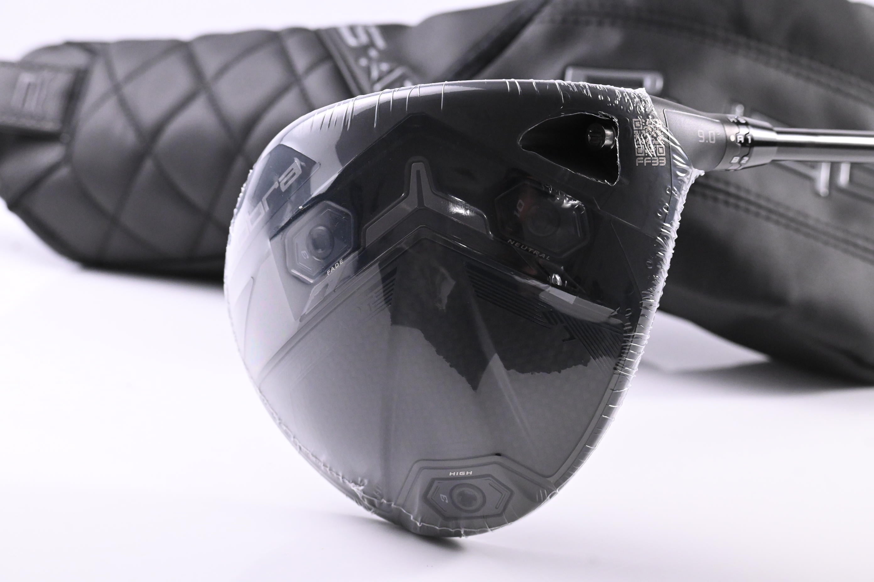 Cobra DS-Adapt LS Driver / 9 Degree / X-Flex Denali Black 60 Shaft