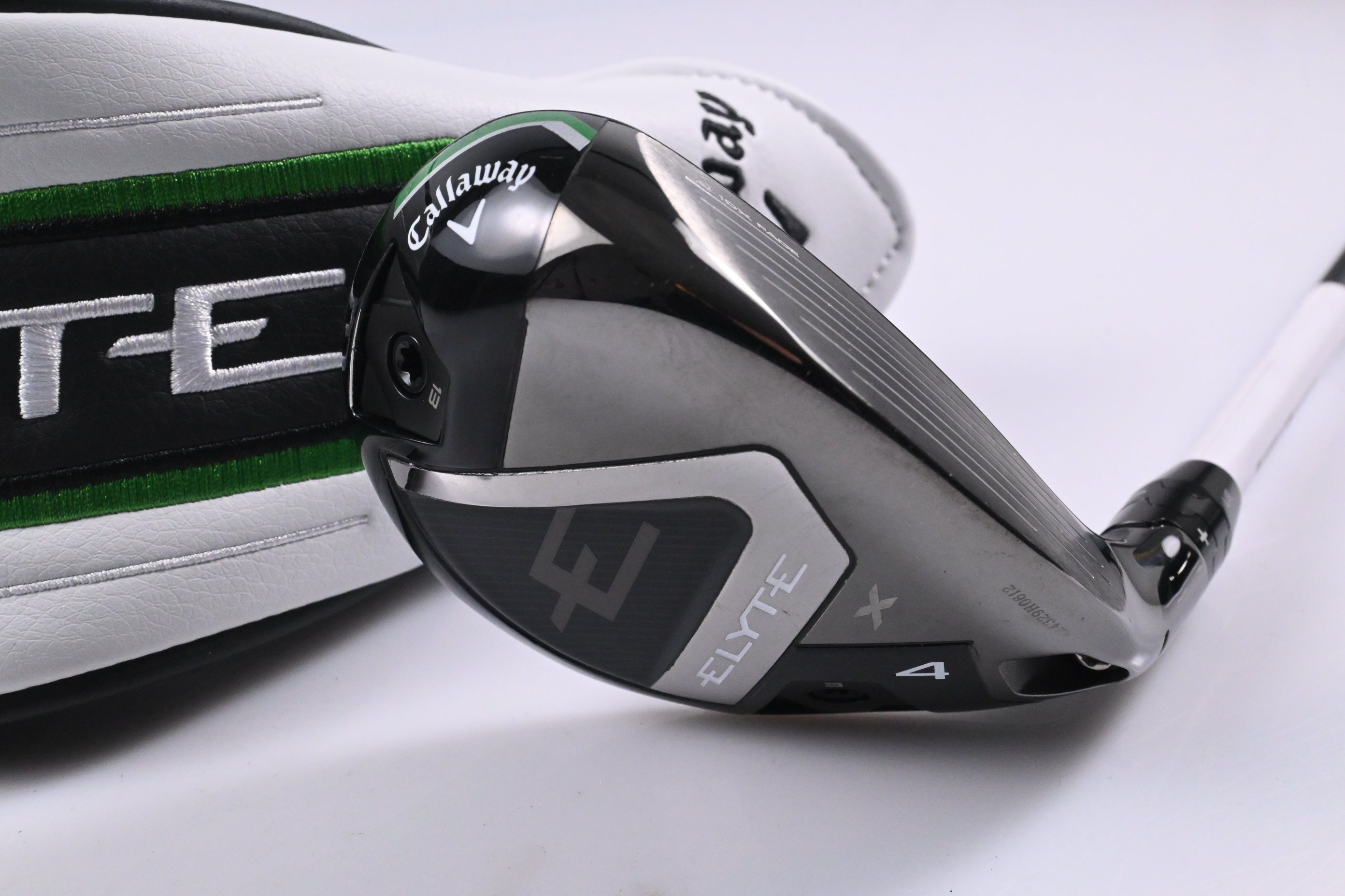 Callaway Elyte X #4 Hybrid / 21 Degree / Senior Flex Vanquish 5 Shaft