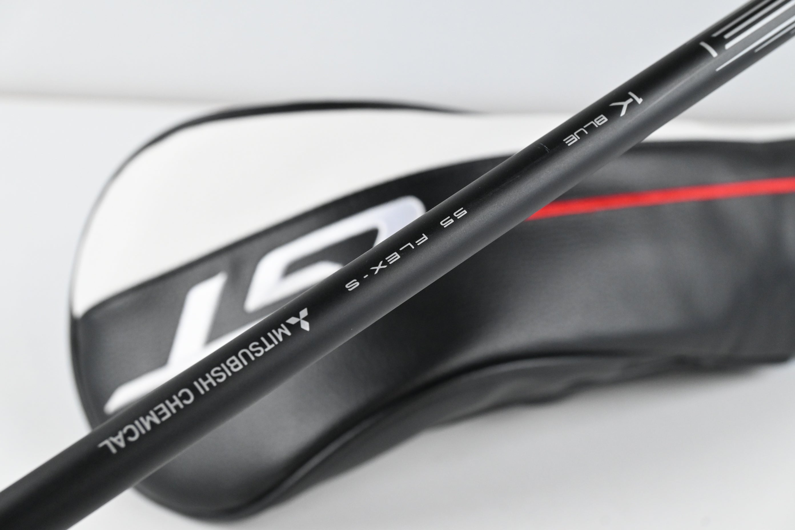 Titleist GT2 Driver / 10.5 Degree / Stiff Flex Tensei 1K Blue 55 Shaft