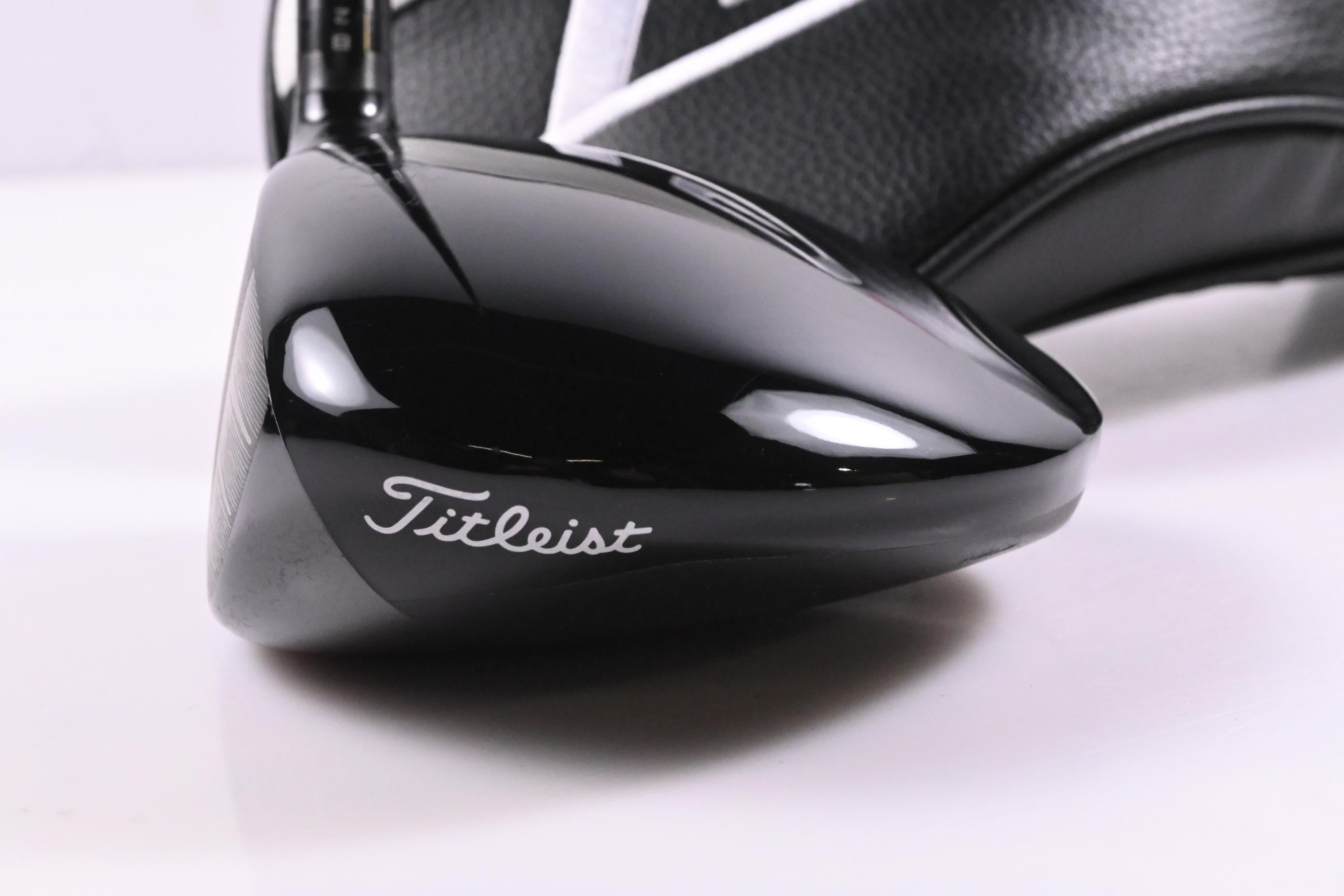 Left Hand Titleist GT2 Driver / 9 Degree / Regular Flex Hzrdus Gen4 Black 60