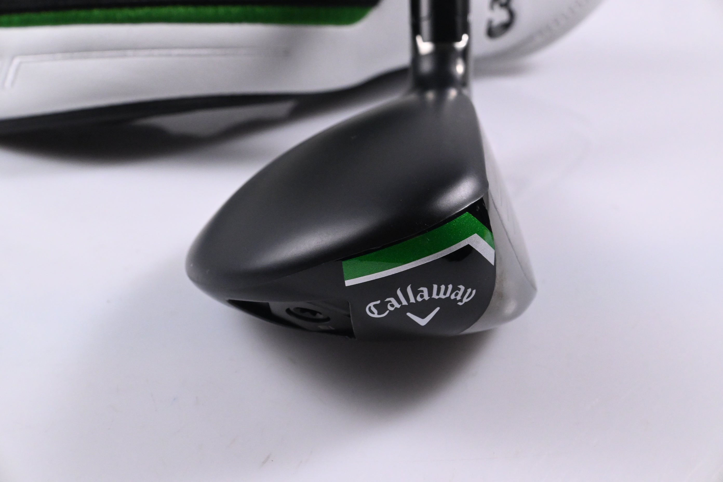Callaway Elyte X #4 Hybrid / 21 Degree / Senior Flex Vanquish 5 Shaft