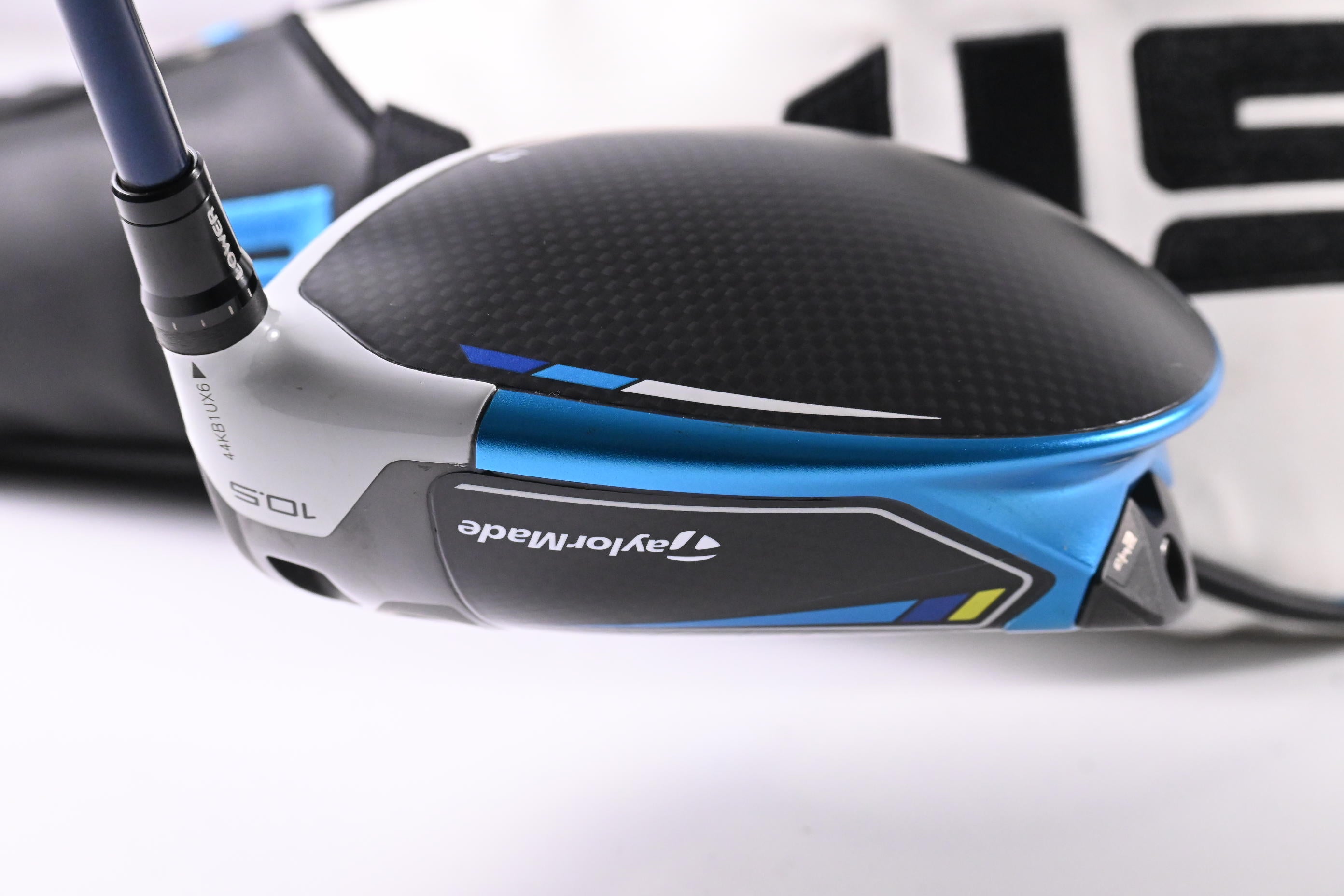 Taylormade SIM2 Max Driver / 10.5 Degree / Stiff Flex Ventus Blue 5 Shaft