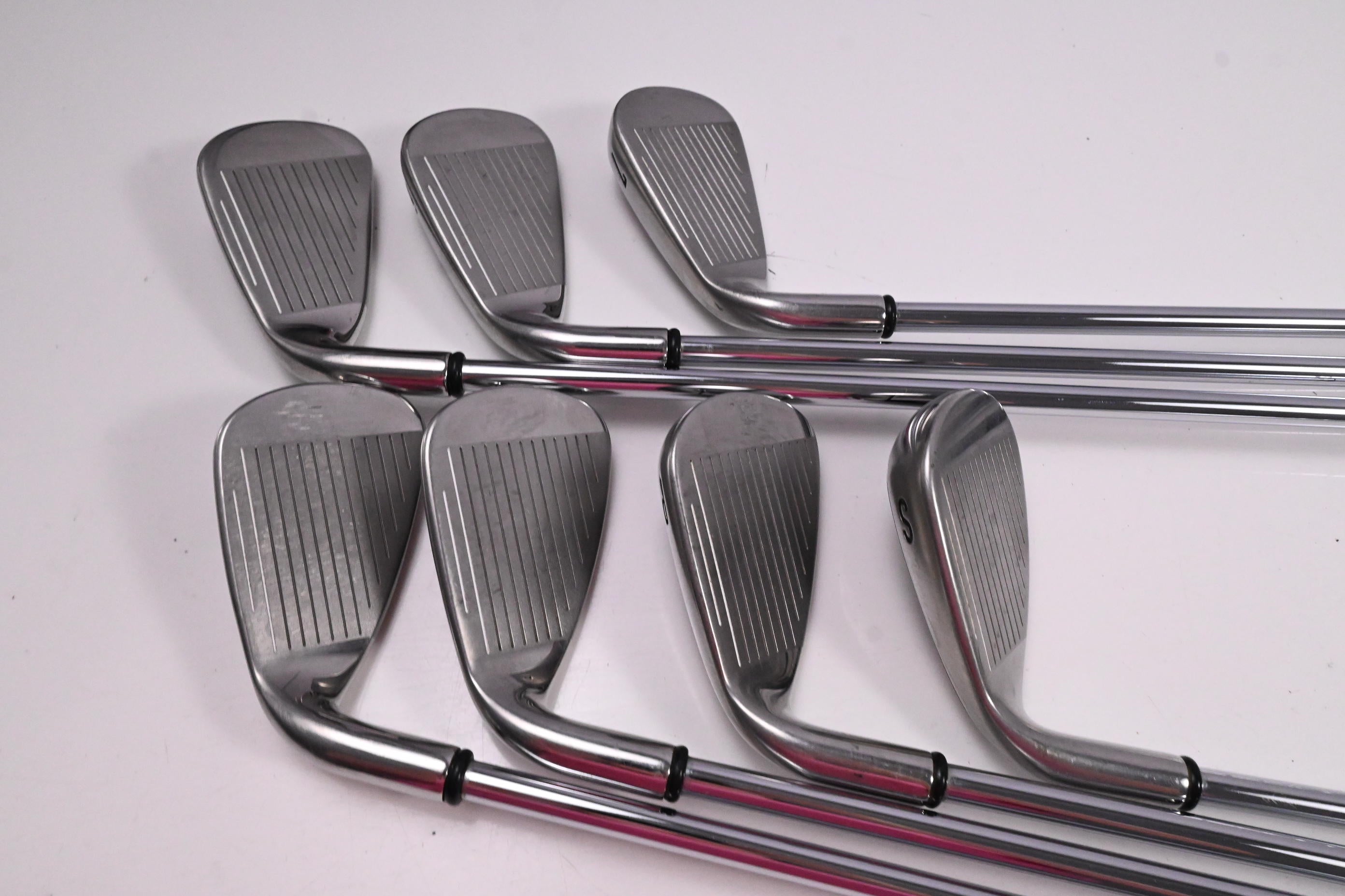 Callaway Xtreme Irons / 4-PW+SW / Regular Flex Callaway Shafts